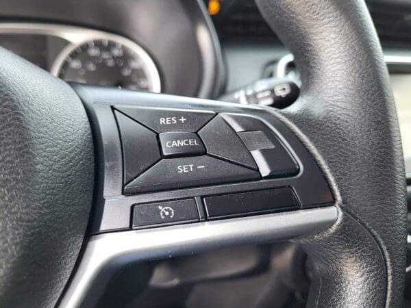 2021 Nissan Kicks - Image 20