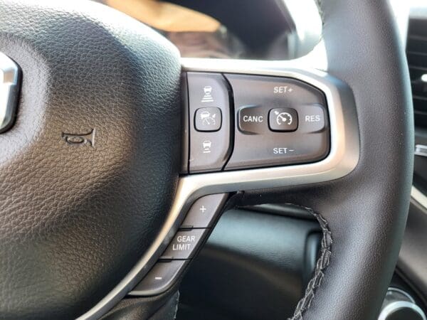 2025 Ram 1500 - Image 21