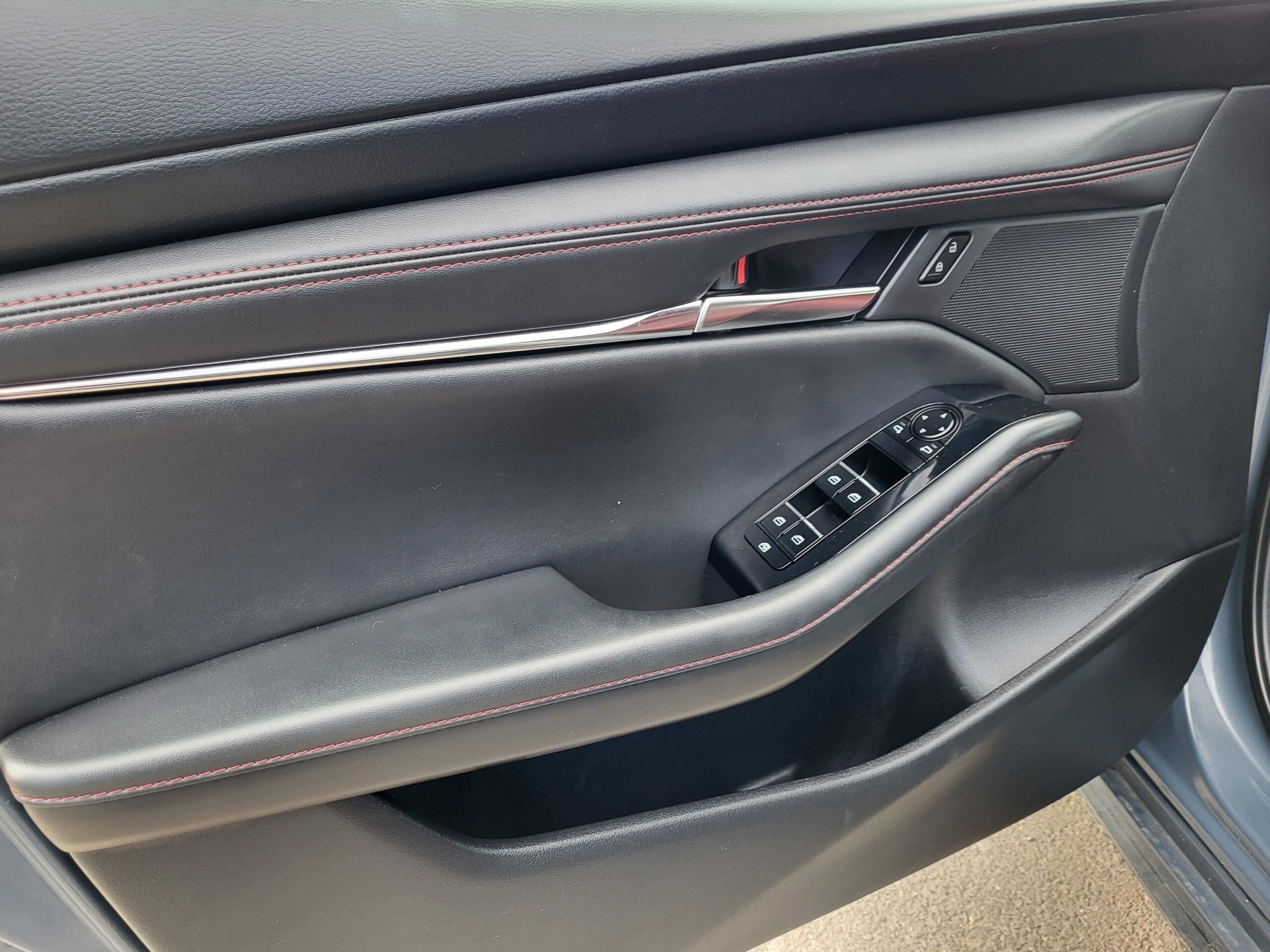 2024 Mazda Mazda3 Sedan - Image 6