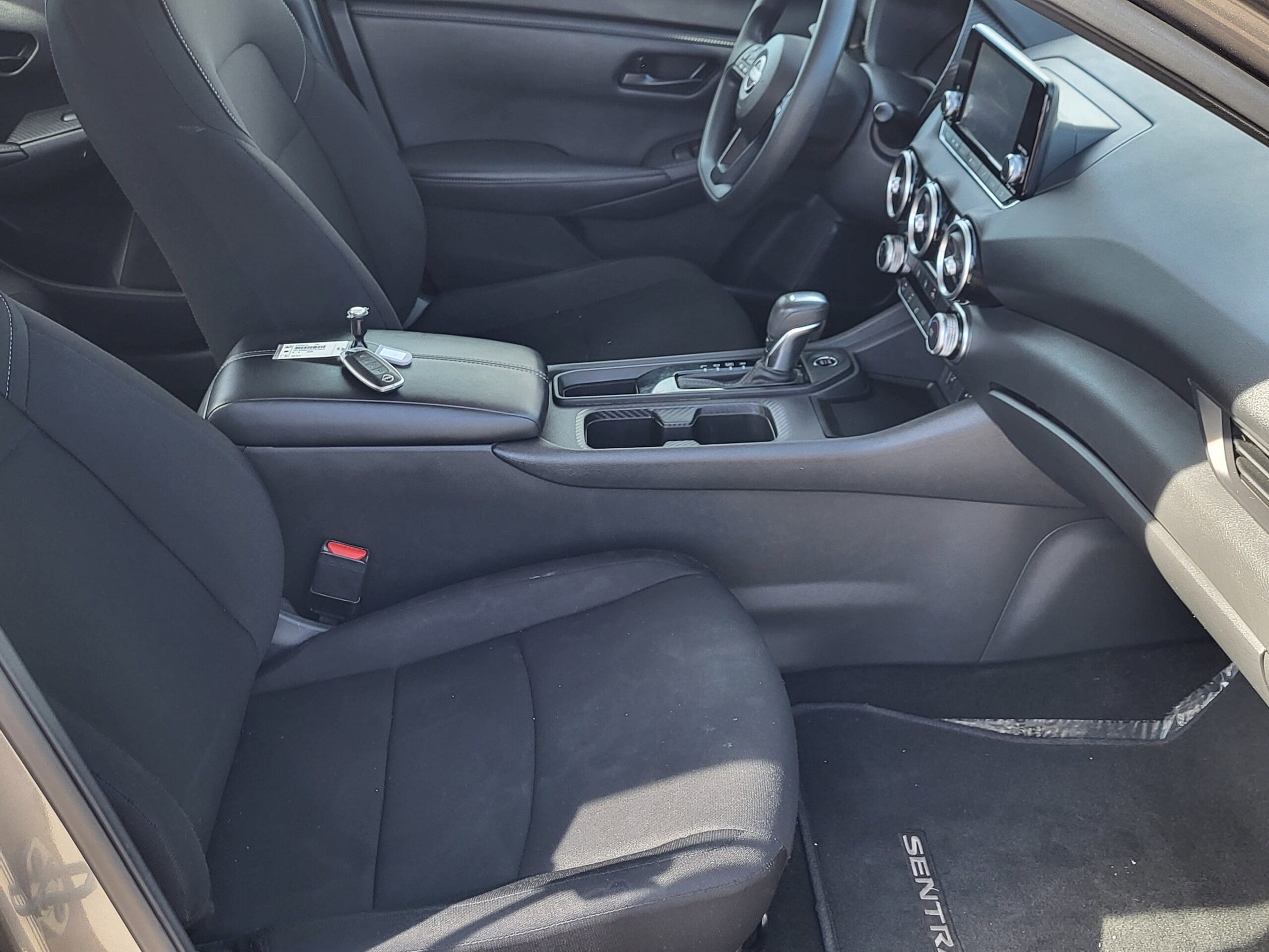 2024 Nissan Sentra - Image 15