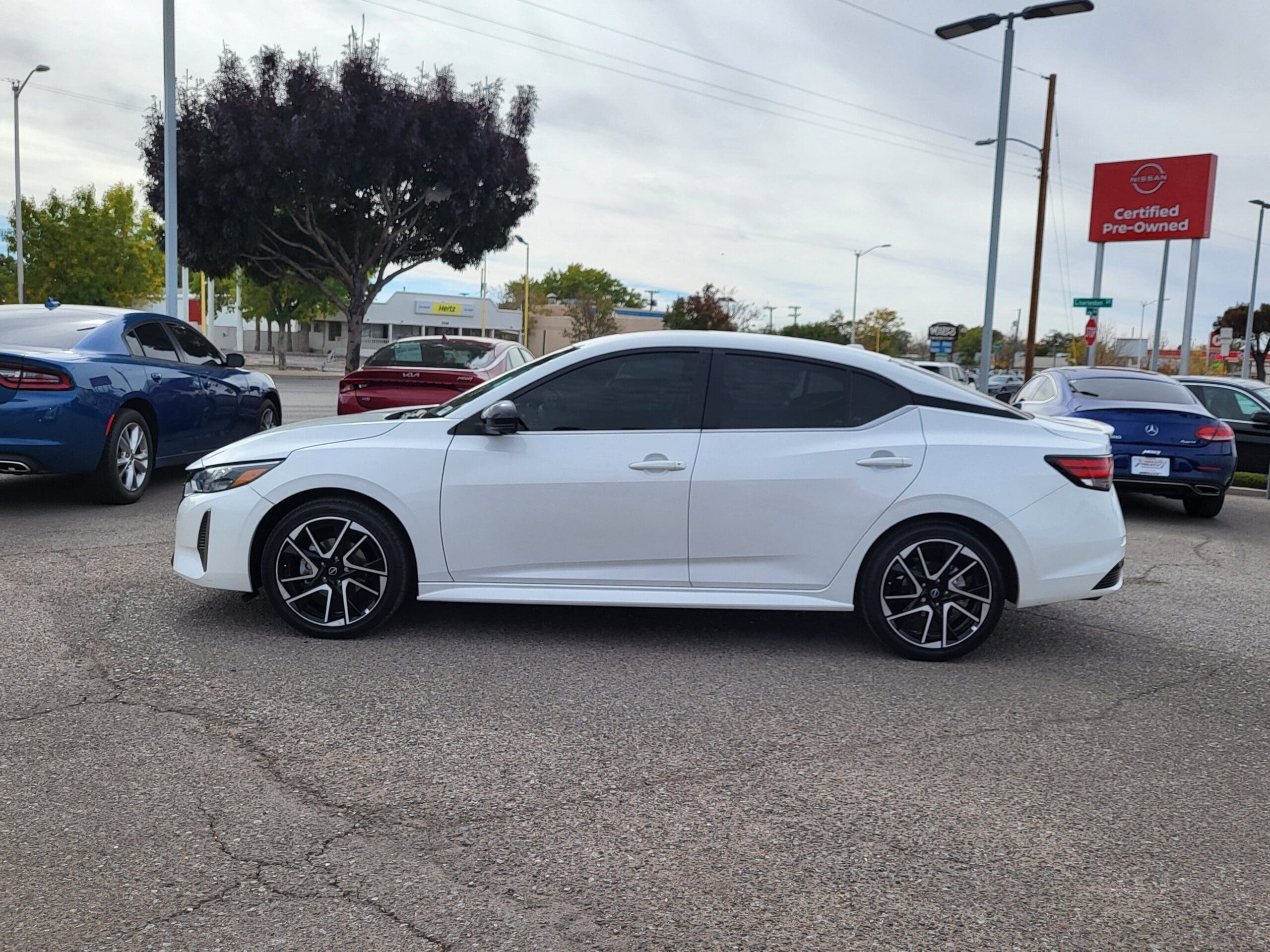 2024 Nissan Sentra - Image 2