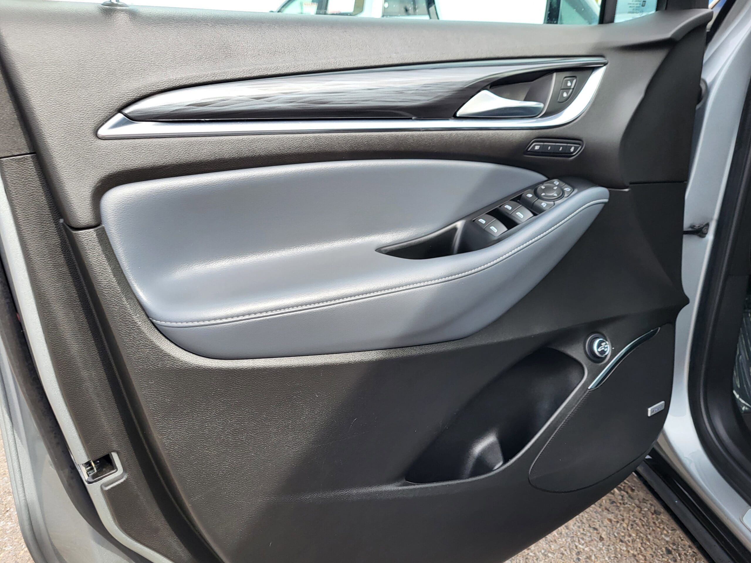 2024 Buick Enclave - Image 6