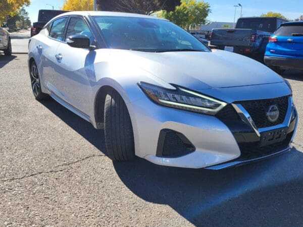 2023 Nissan Maxima