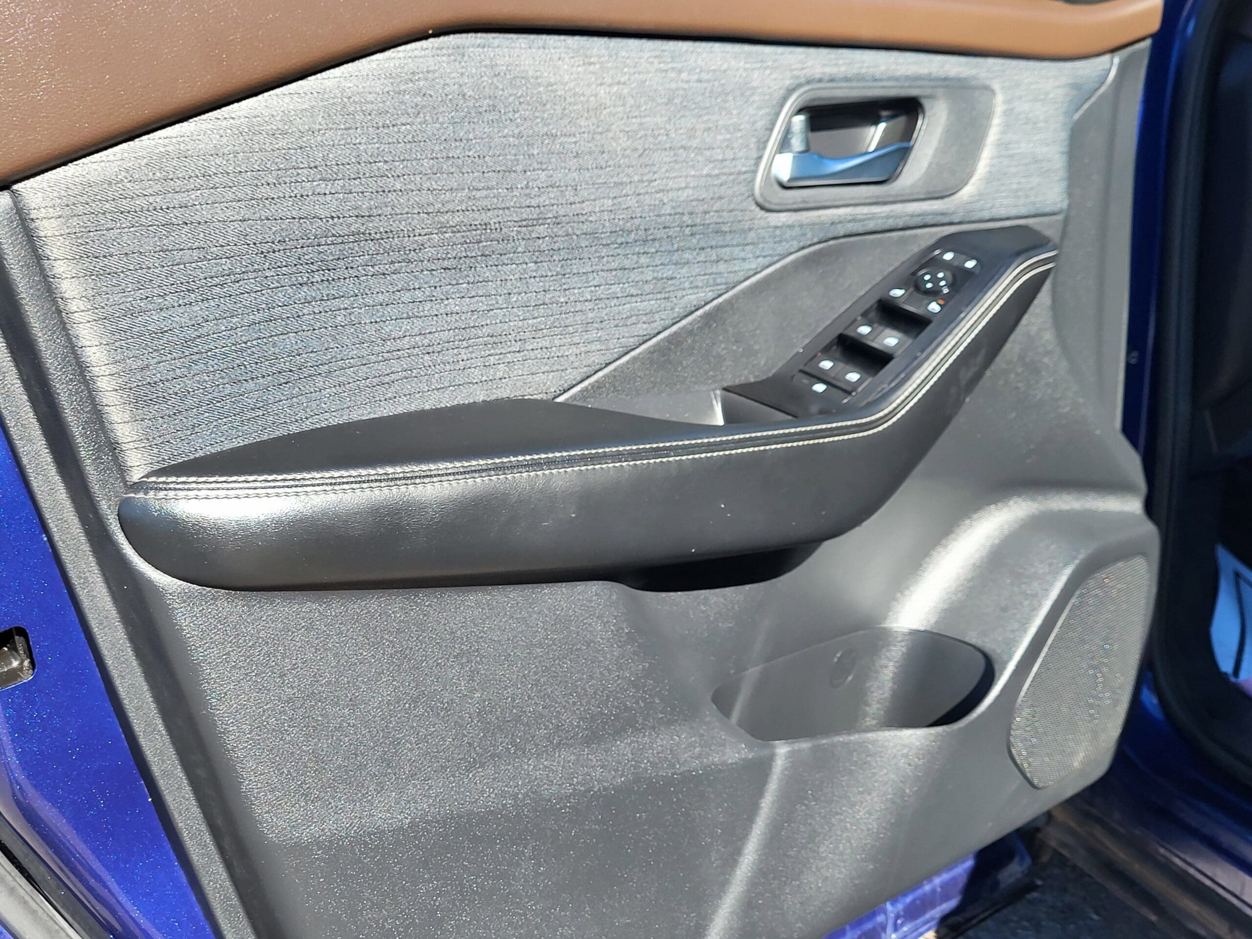 2023 Nissan Rogue - Image 6