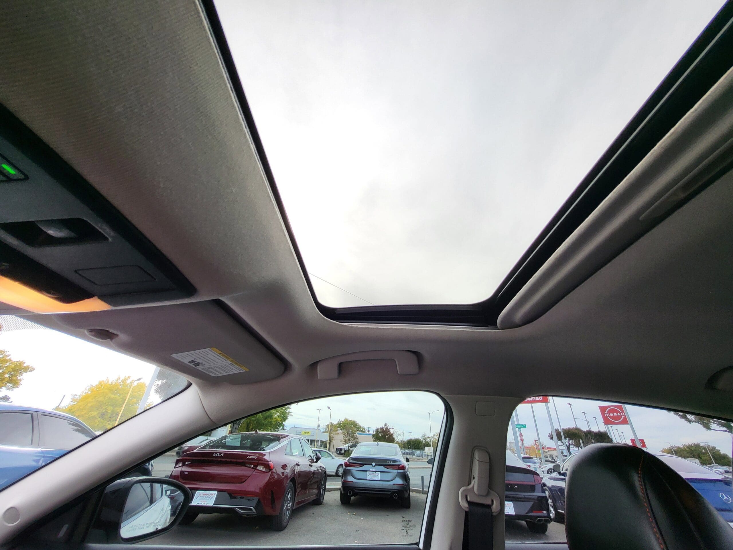 2024 Nissan Sentra - Image 28