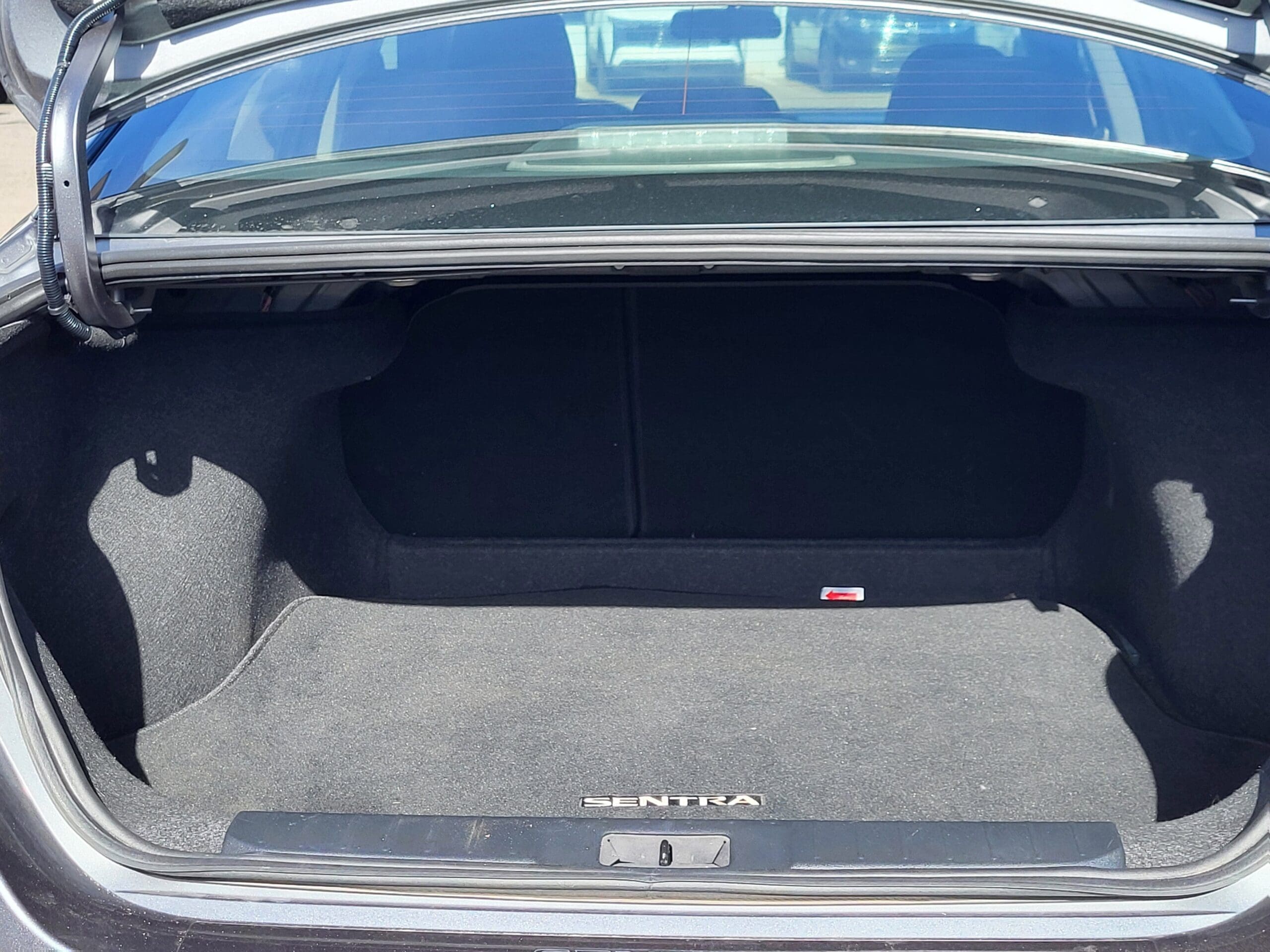 2024 Nissan Sentra - Image 13