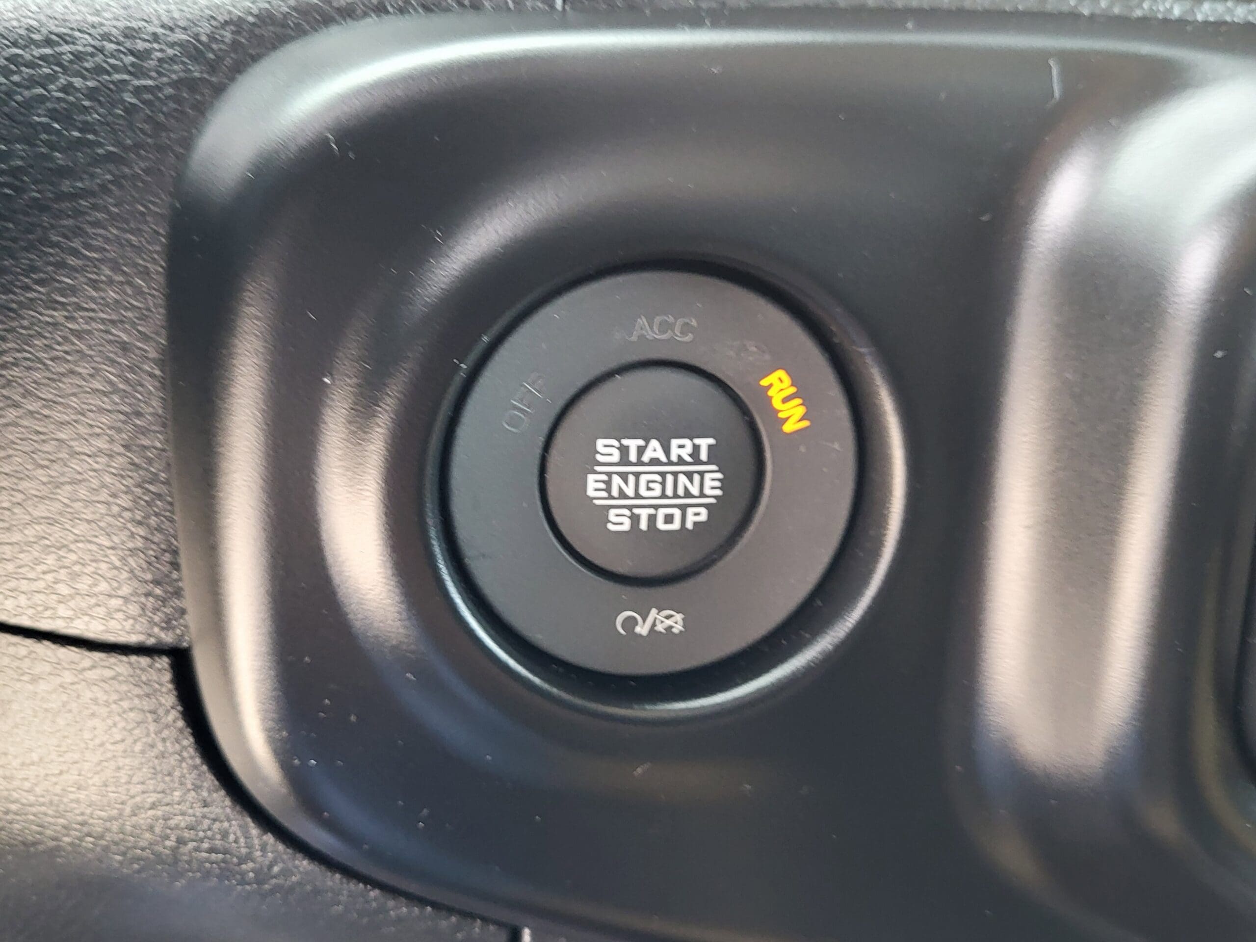 2021 Jeep Gladiator - Image 25