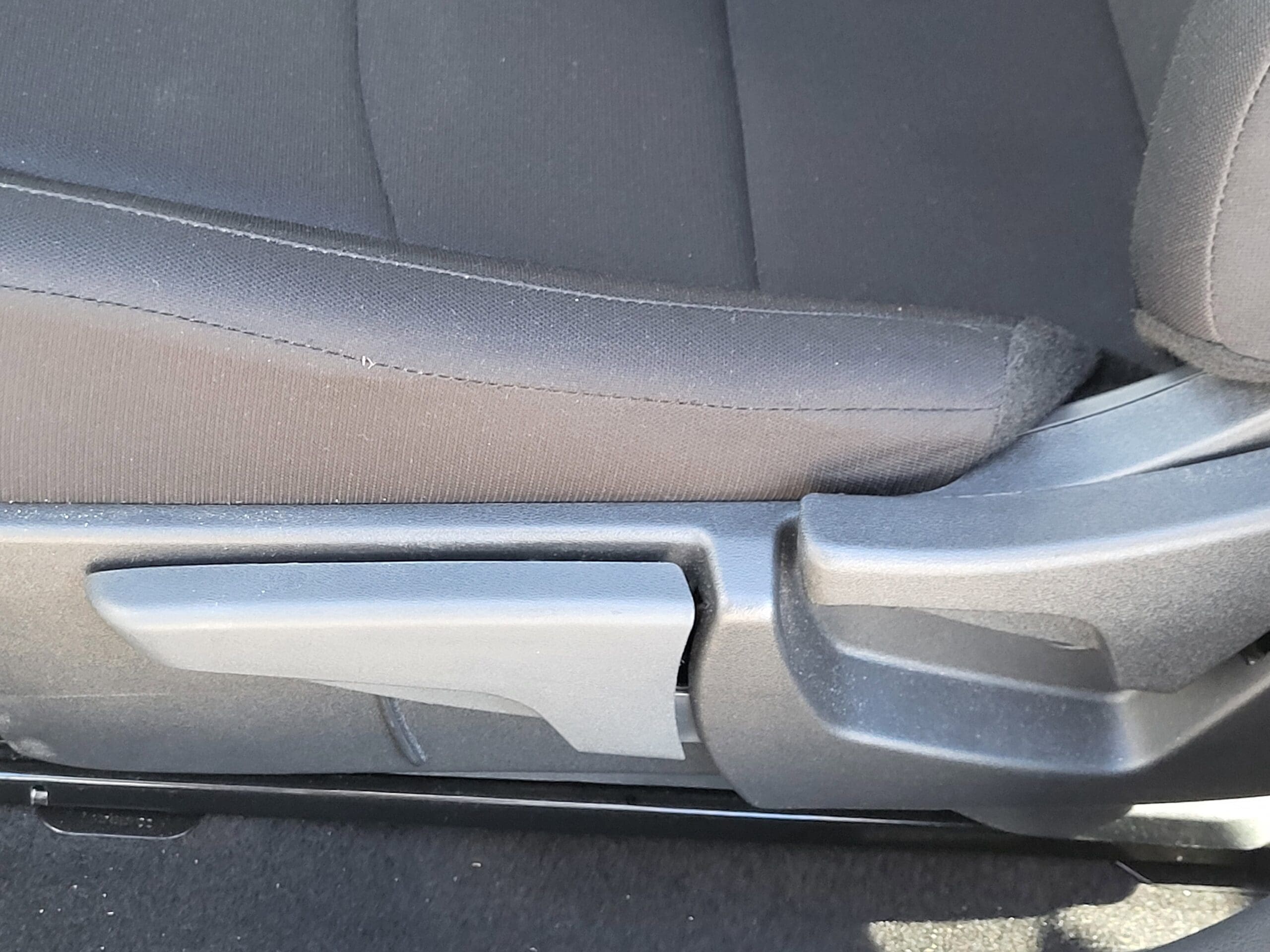 2025 Nissan Sentra - Image 7