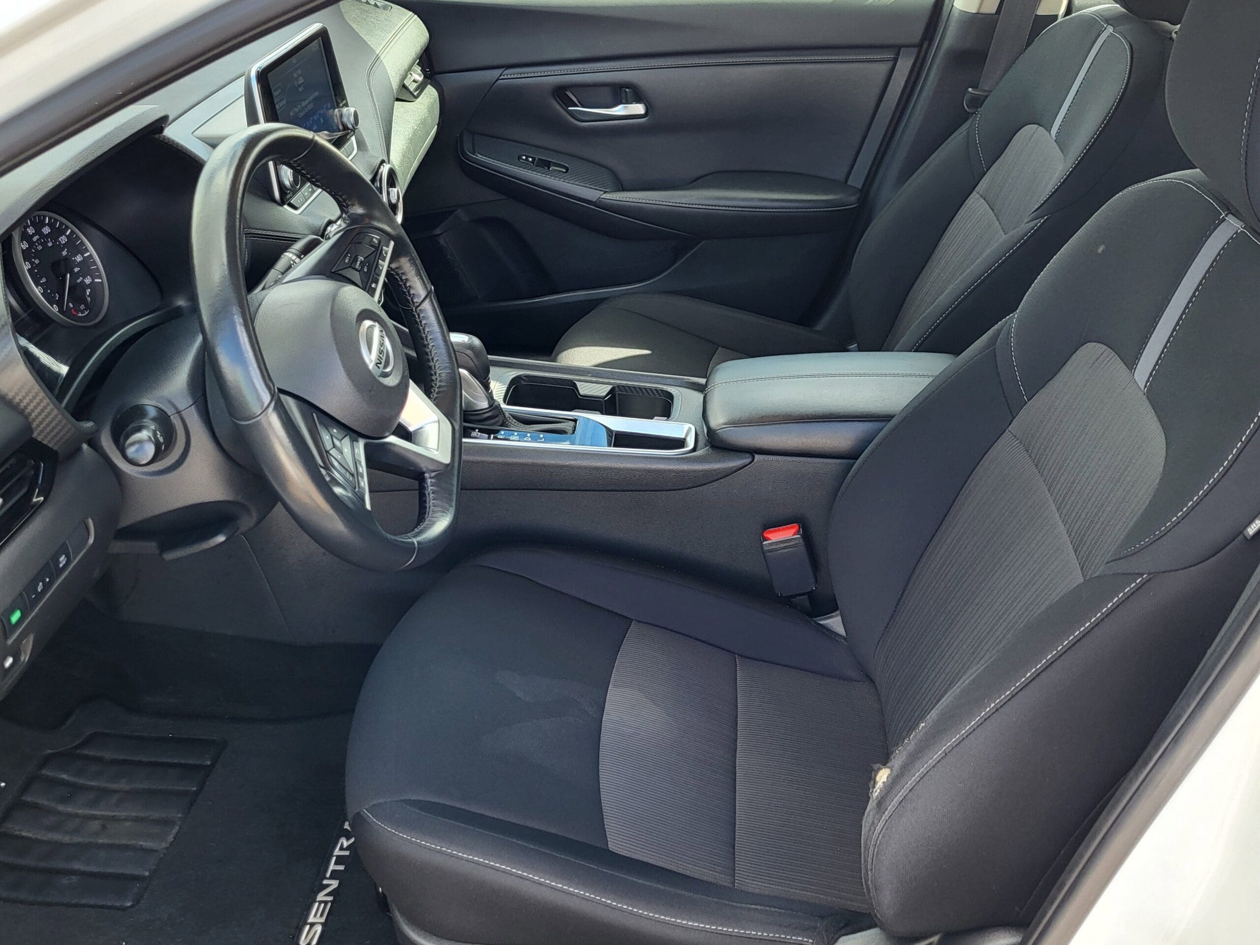 2023 Nissan Sentra - Image 8