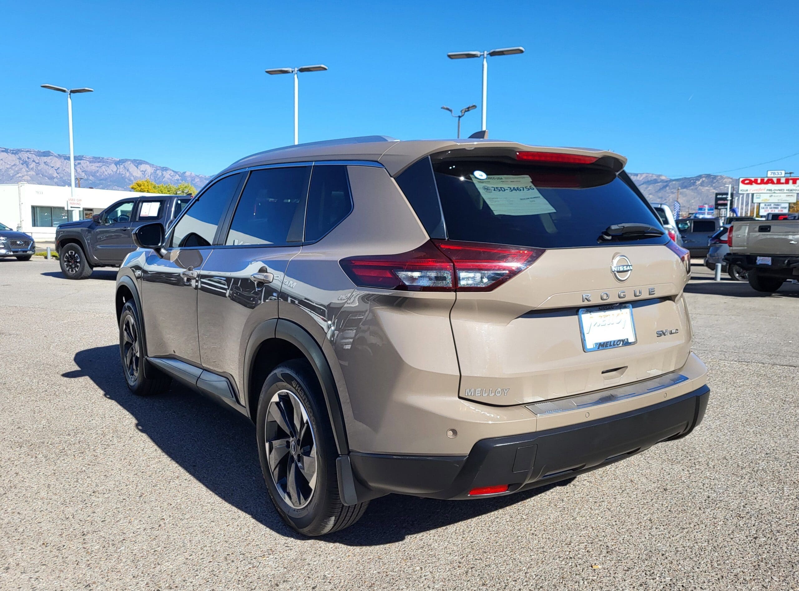 2024 Nissan Rogue - Image 3