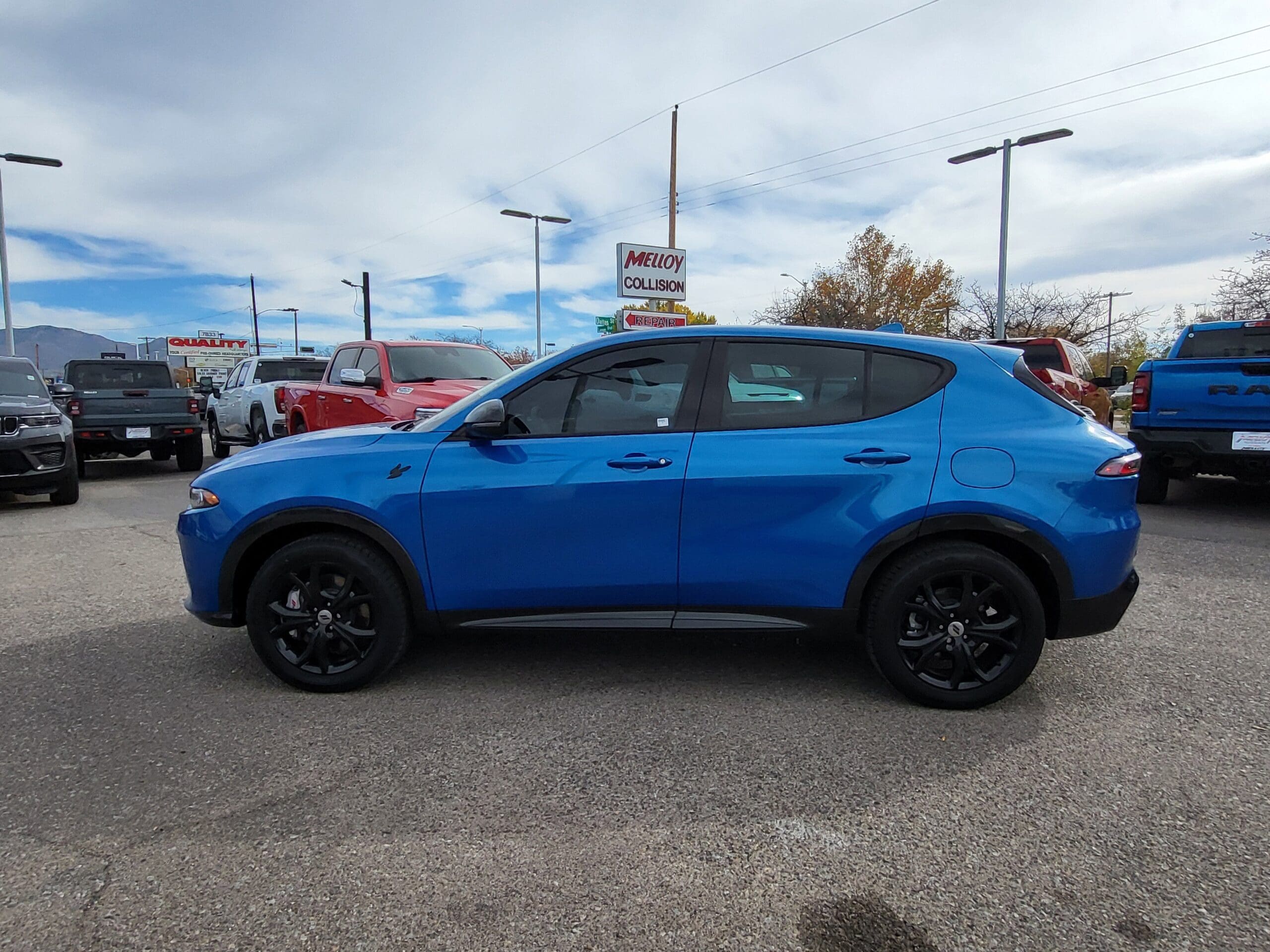 2024 Dodge Hornet - Image 2