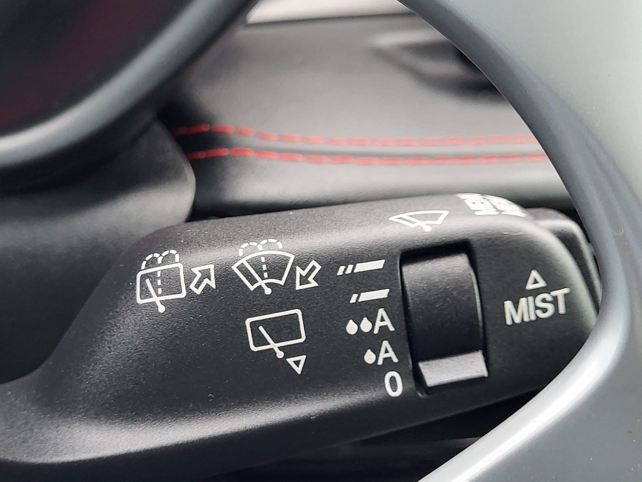 2024 Dodge Hornet - Image 27