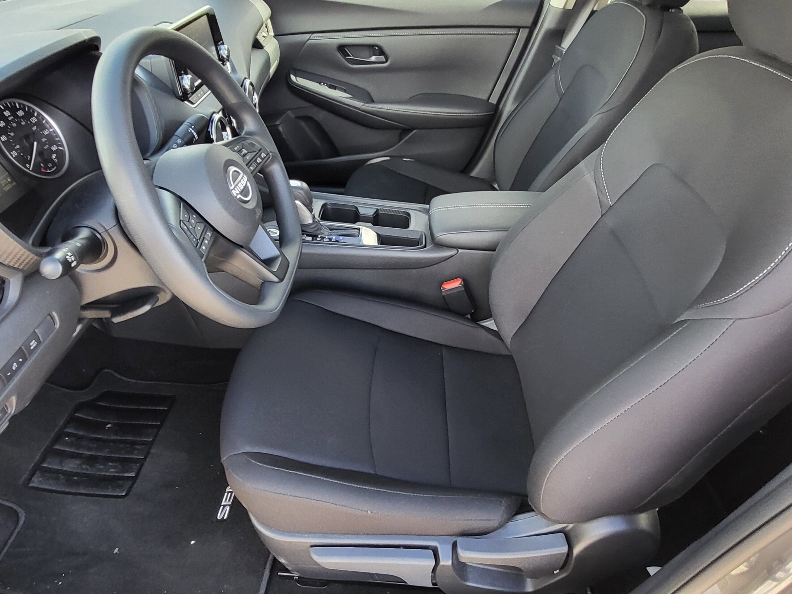 2025 Nissan Sentra - Image 8