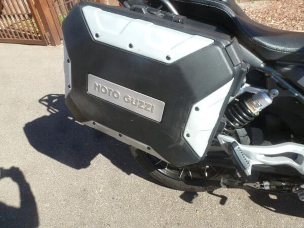 2023 Moto Guzzi V85 TT