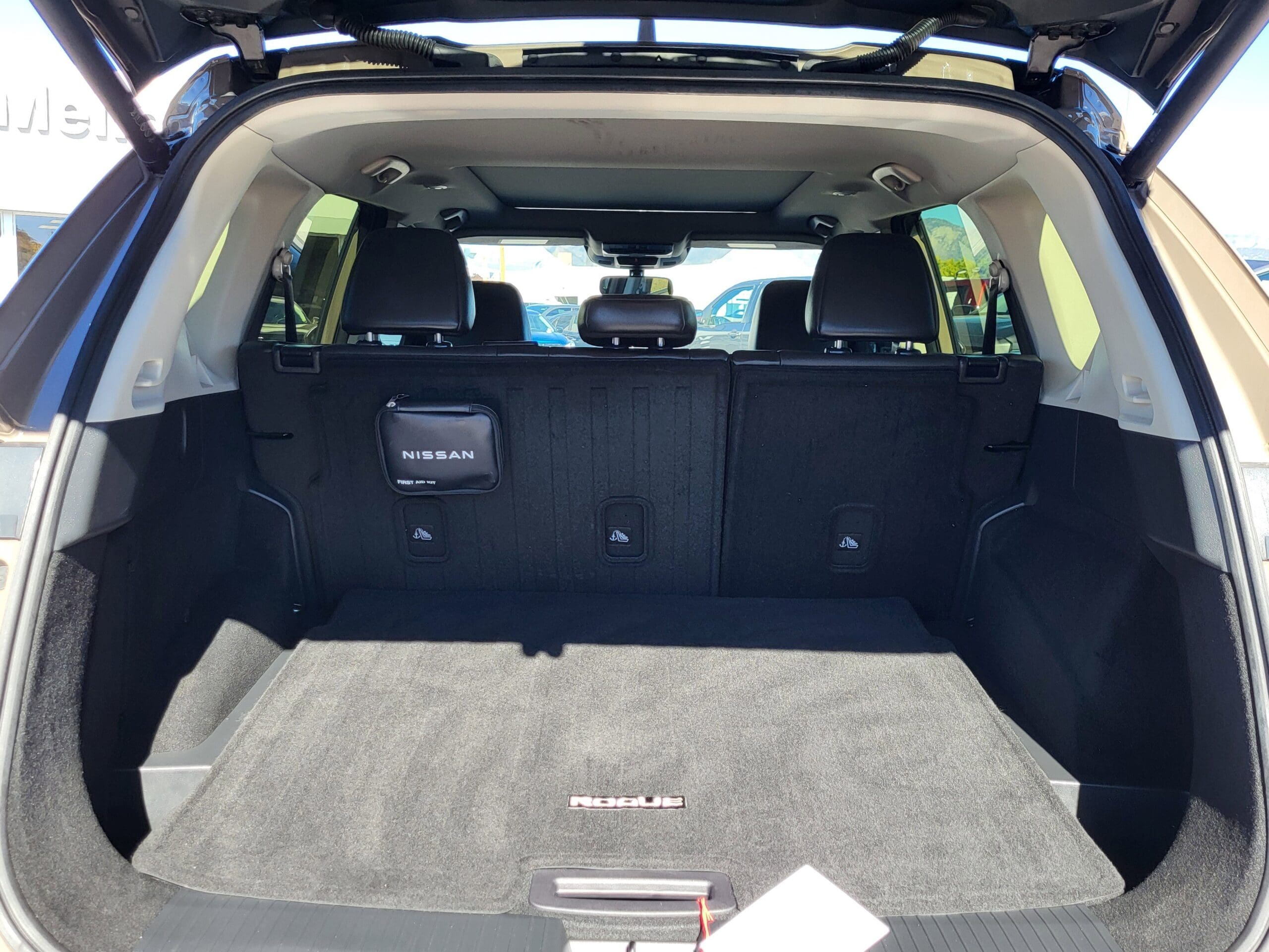 2024 Nissan Rogue - Image 12