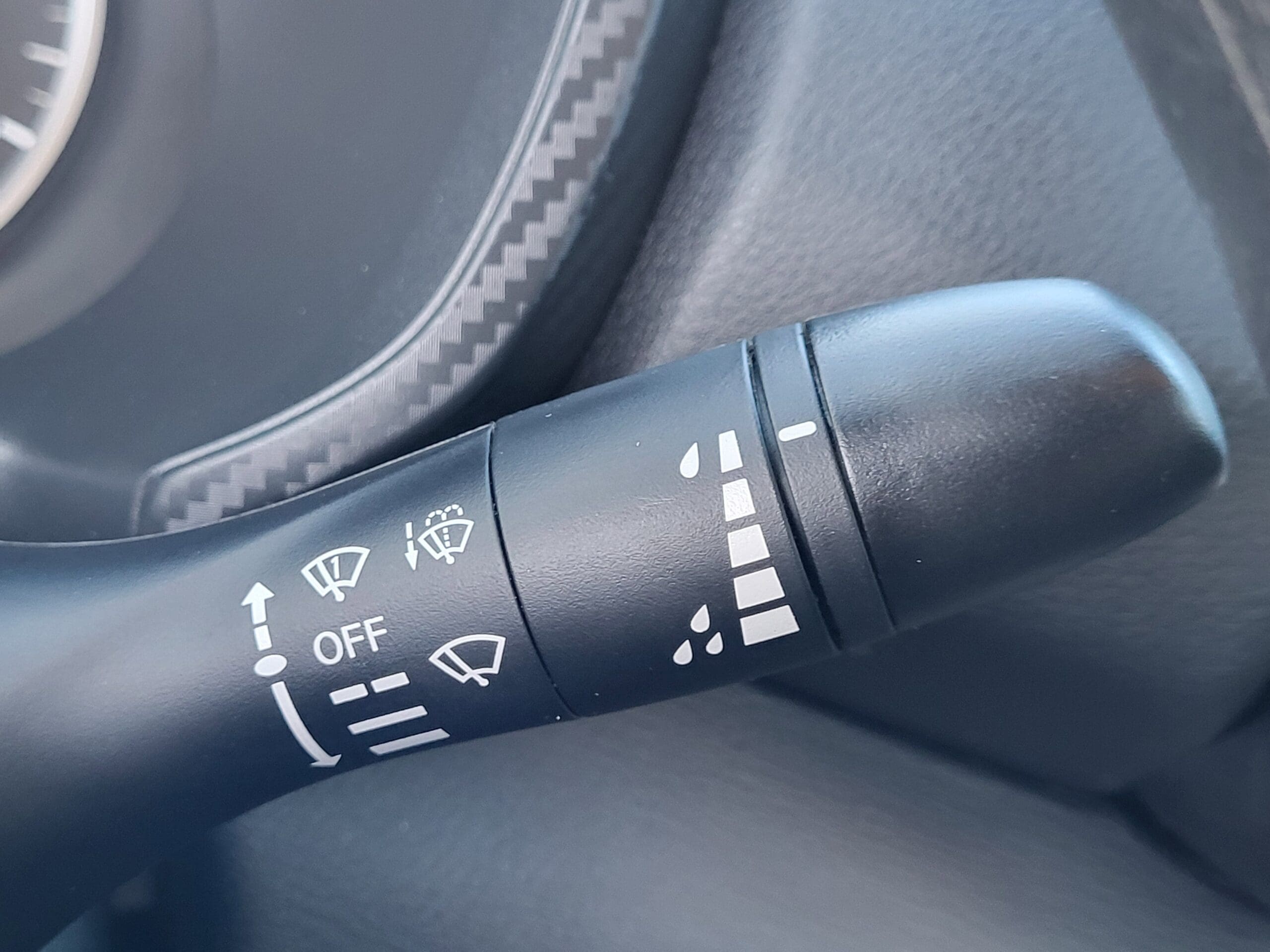 2024 Nissan Sentra - Image 25