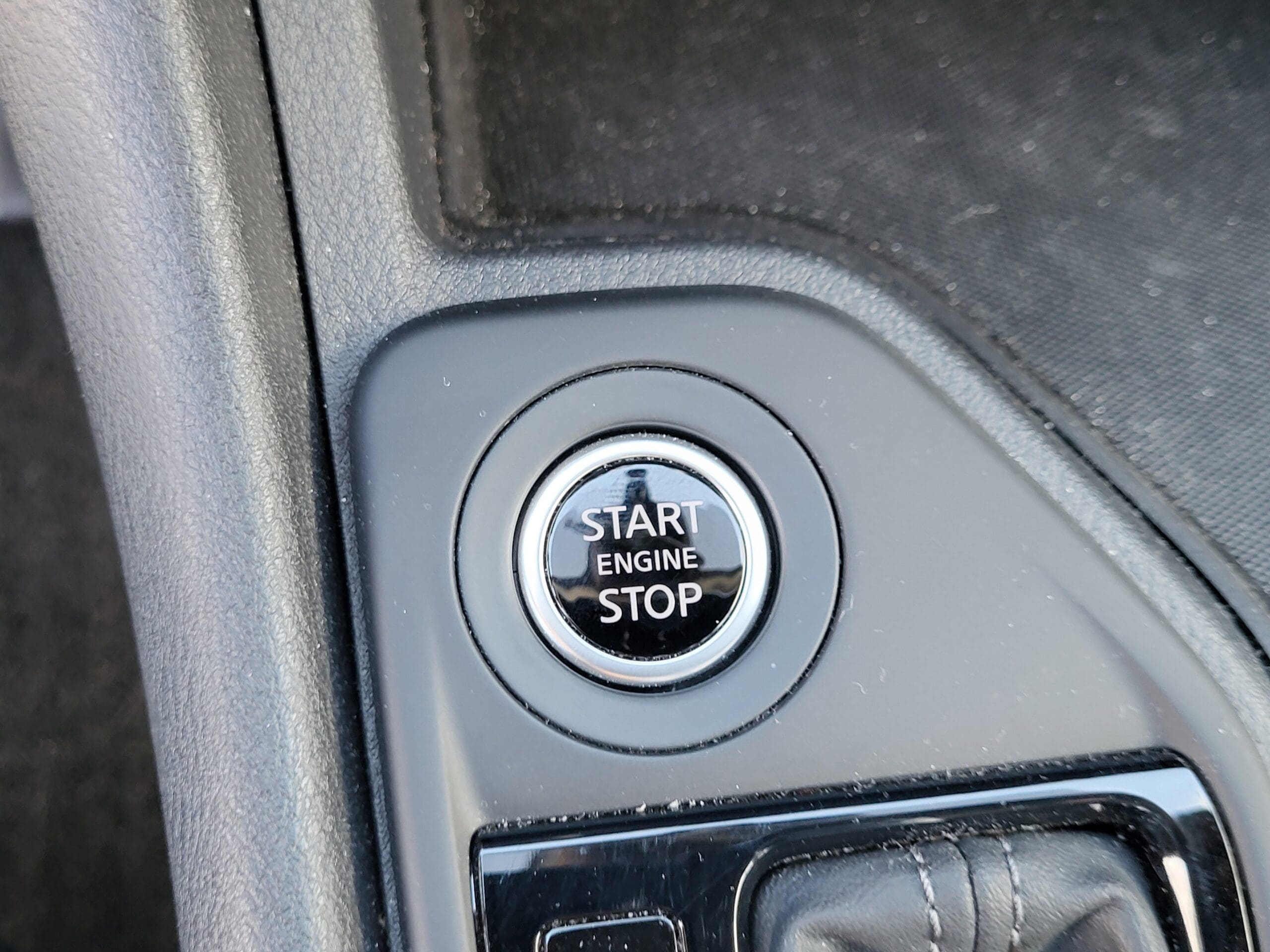 2025 Nissan Sentra - Image 24