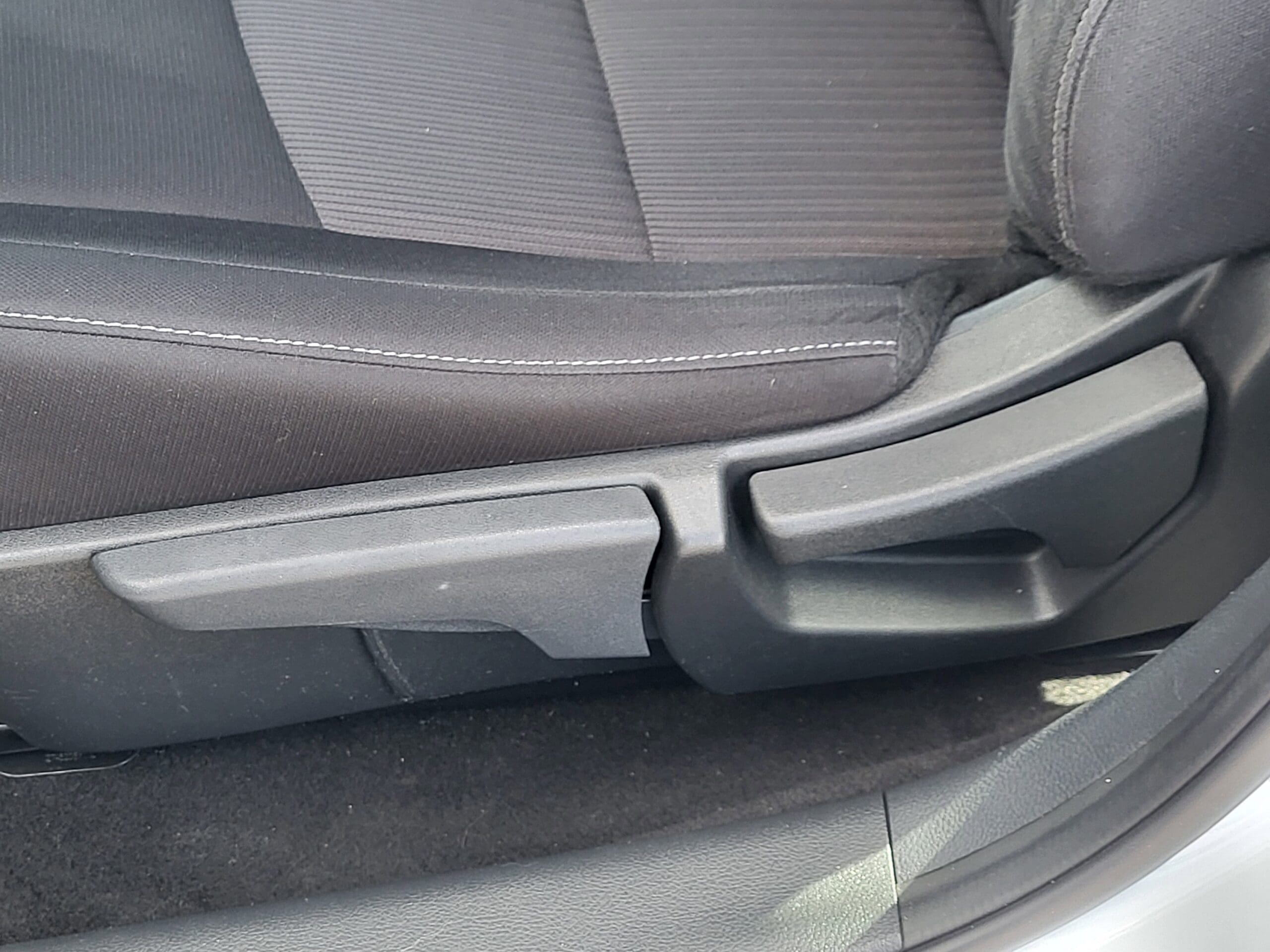 2023 Nissan Sentra - Image 7