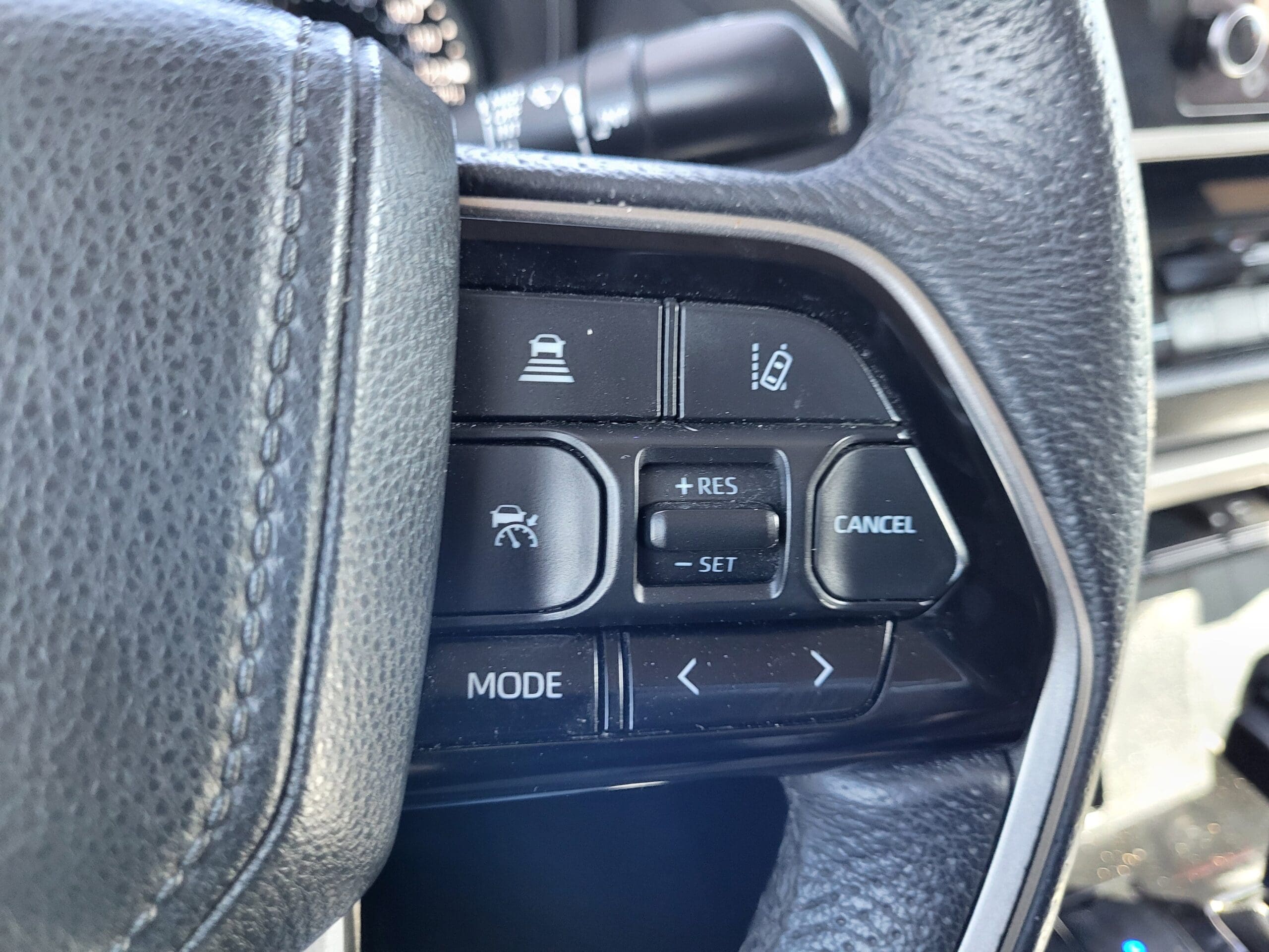 2023 Toyota Tundra 4WD - Image 20