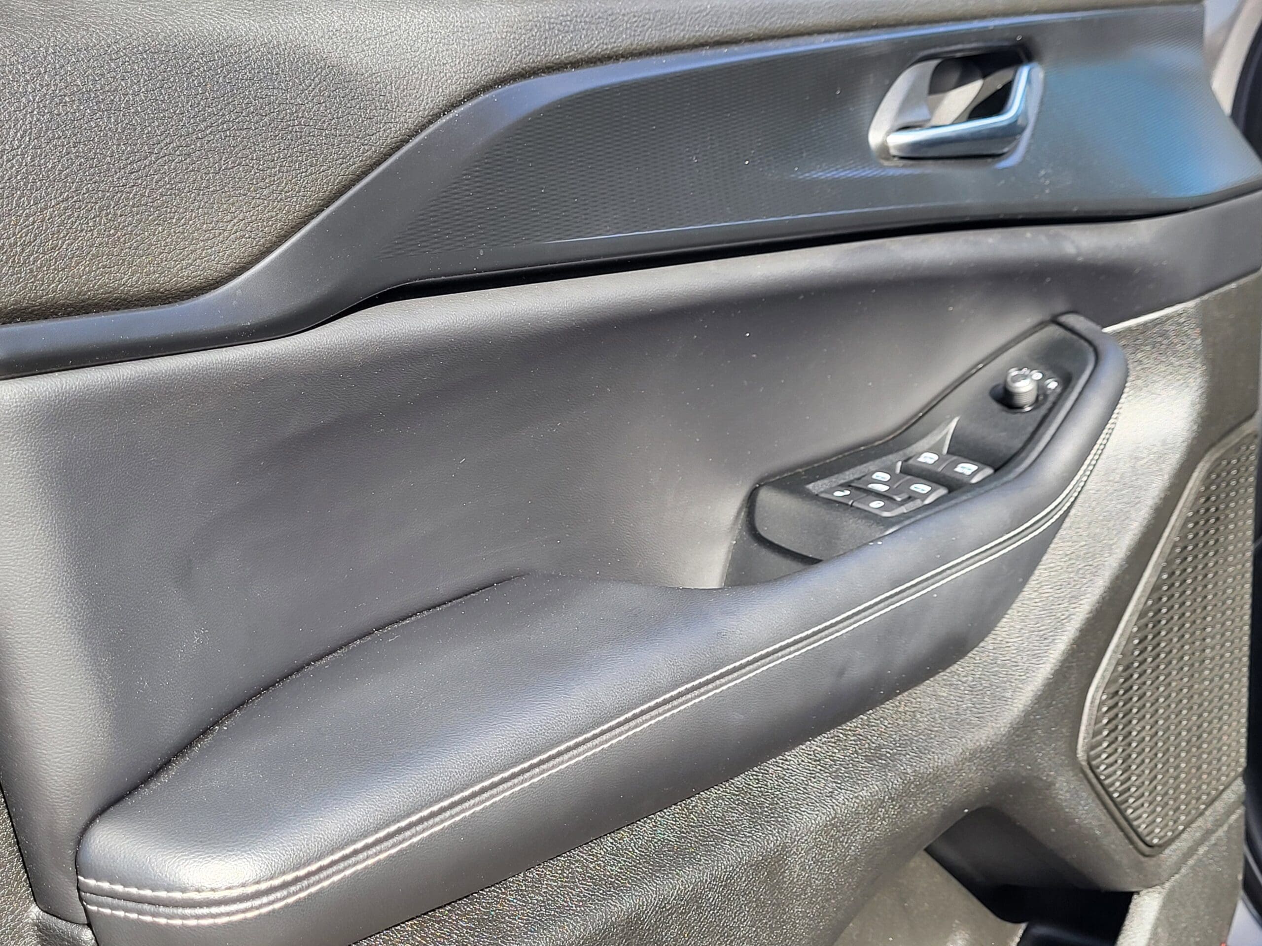 2025 Jeep Grand Cherokee - Image 6