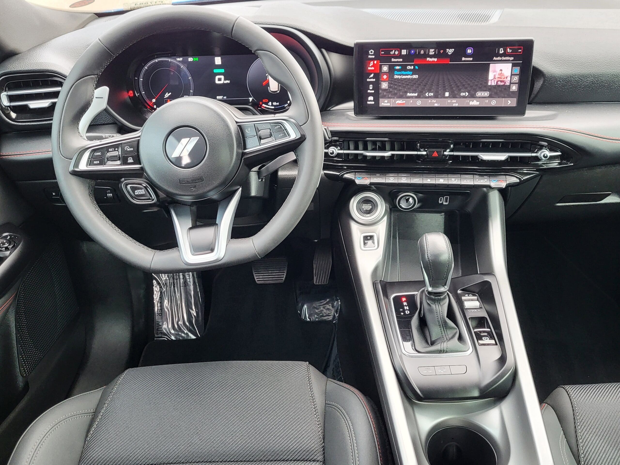 2024 Dodge Hornet - Image 10