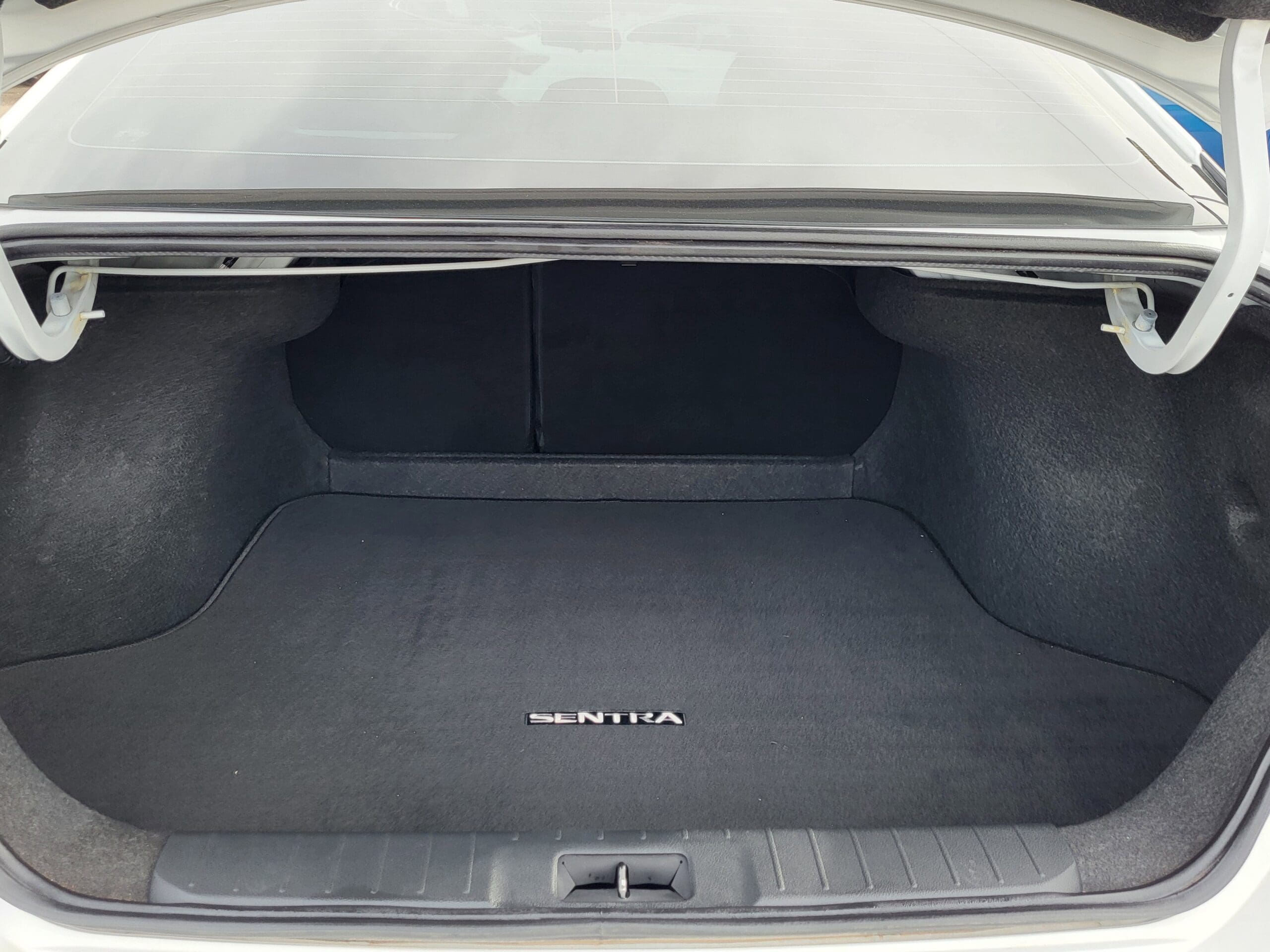 2024 Nissan Sentra - Image 12