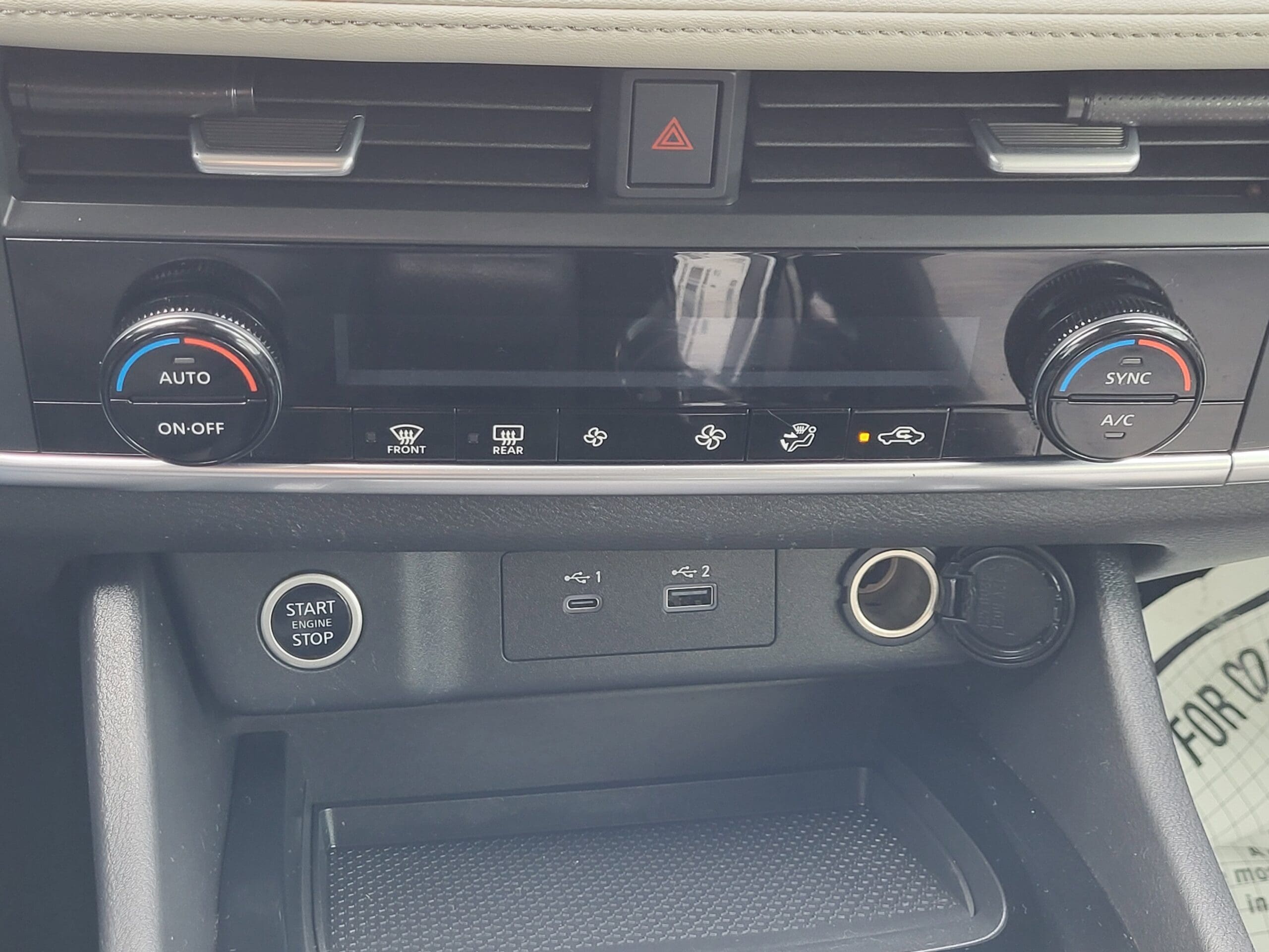 2023 Nissan Rogue - Image 25