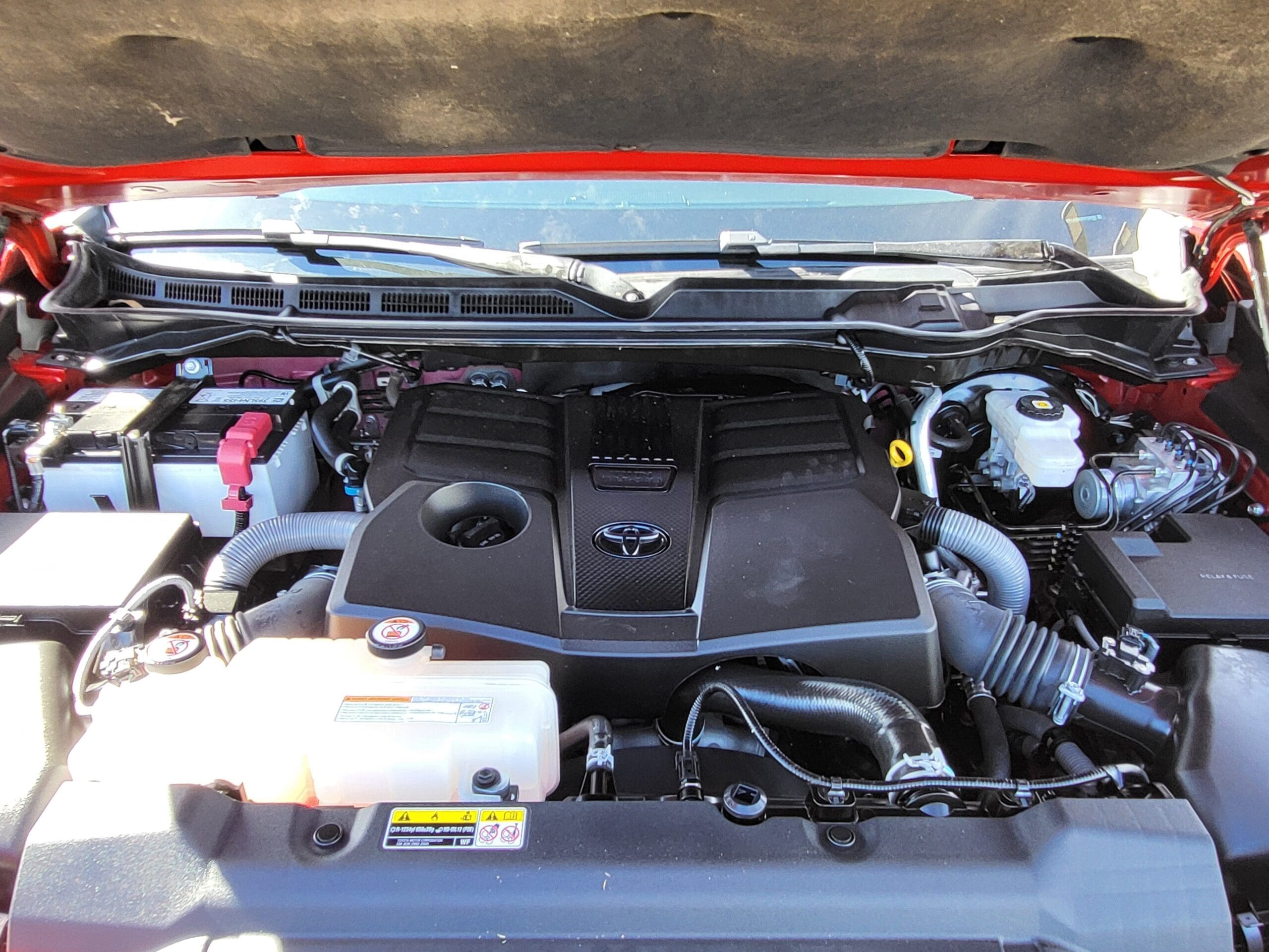 2023 Toyota Tundra 4WD - Image 16