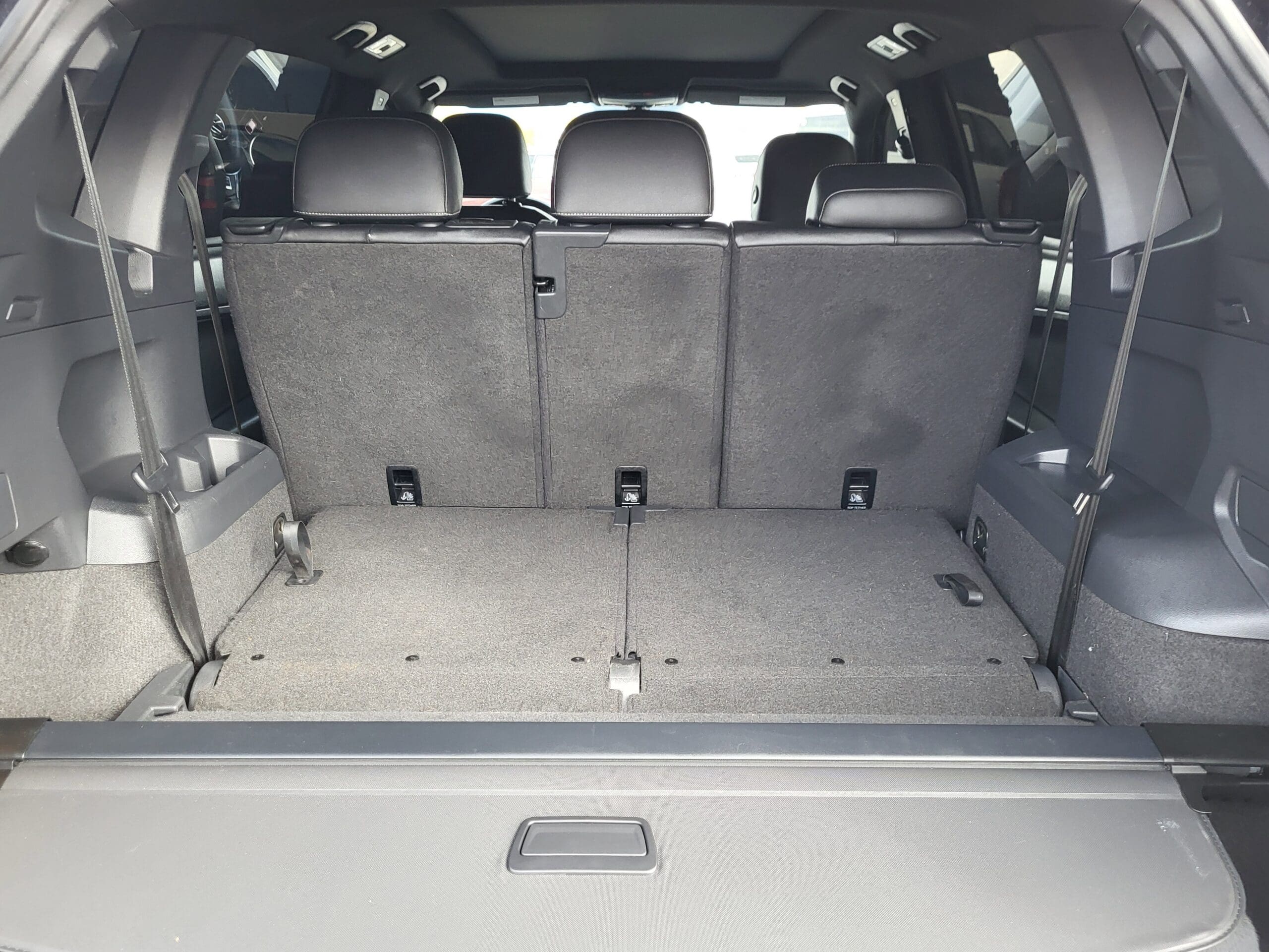 2021 Volkswagen Tiguan - Image 12