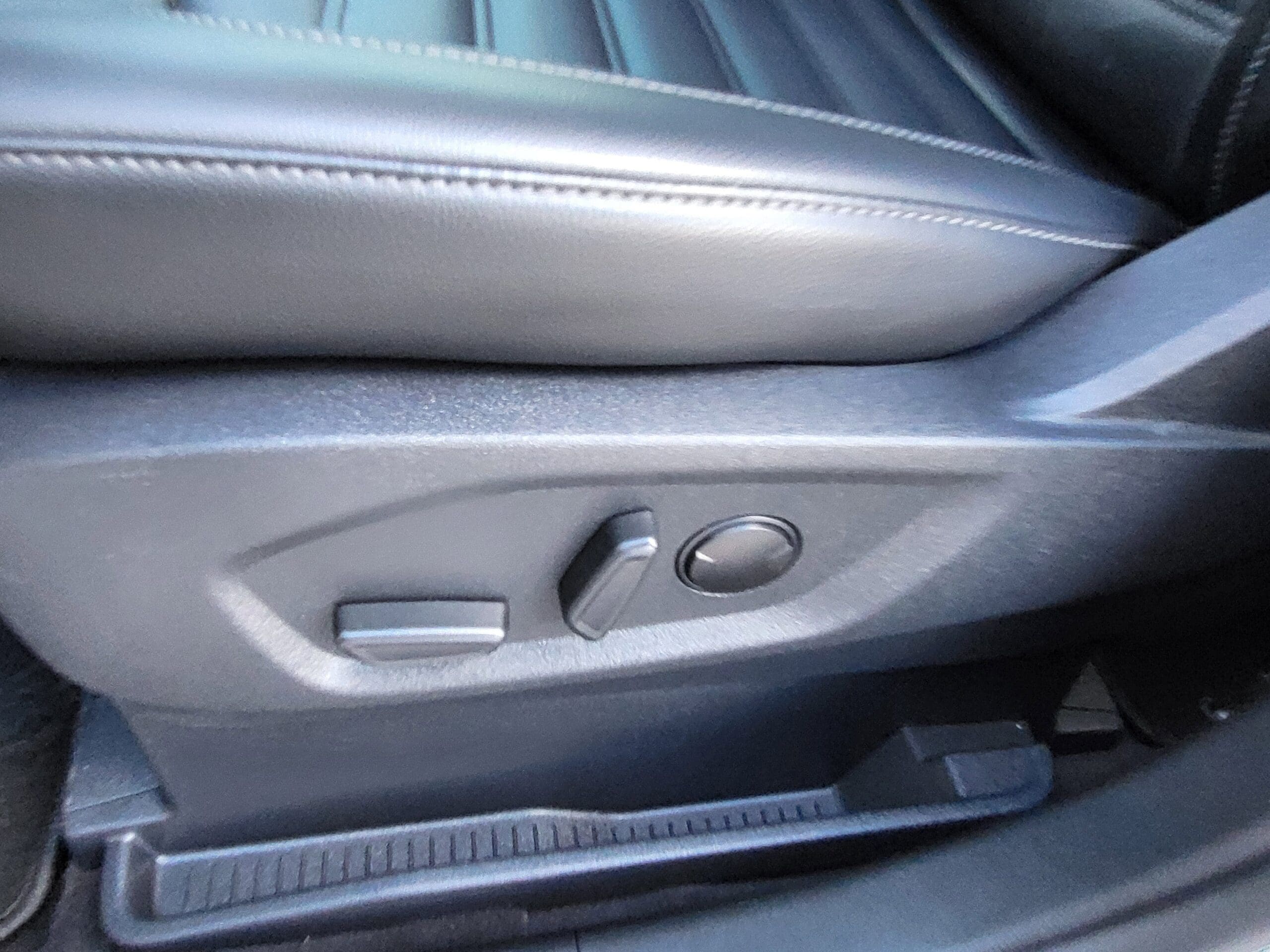 2024 Ford Edge - Image 7