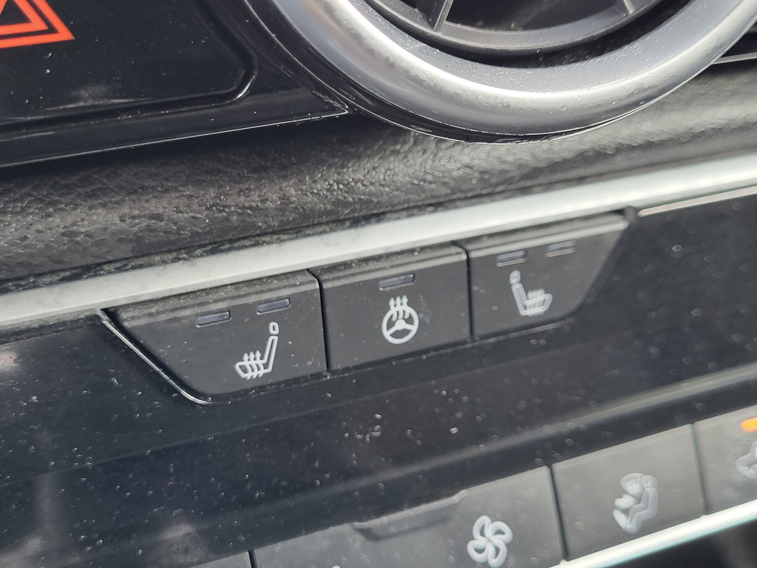 2023 Nissan Sentra - Image 26