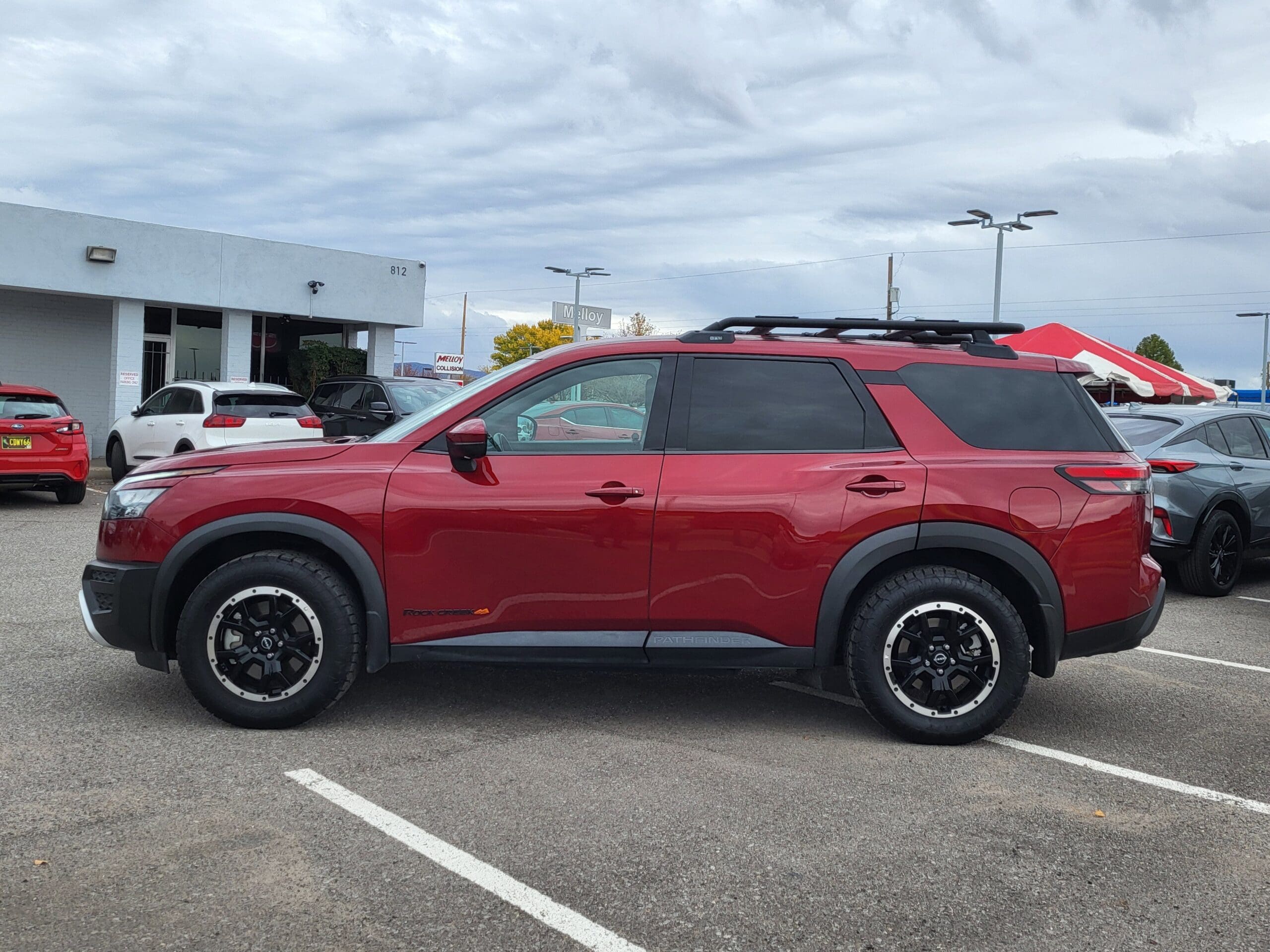 2024 Nissan Pathfinder - Image 2