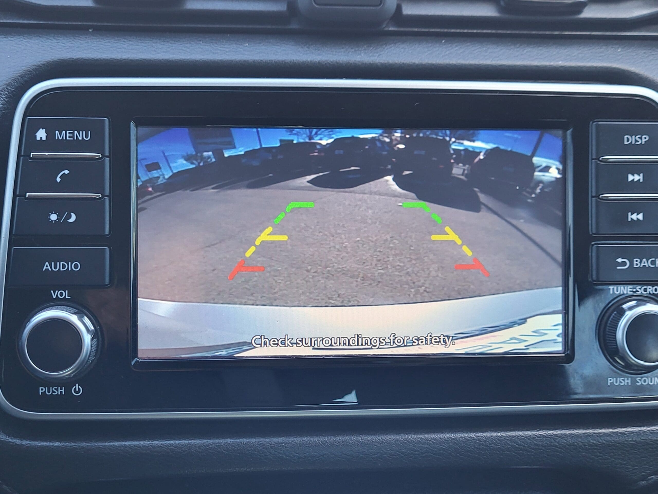 2021 Nissan Versa - Image 24