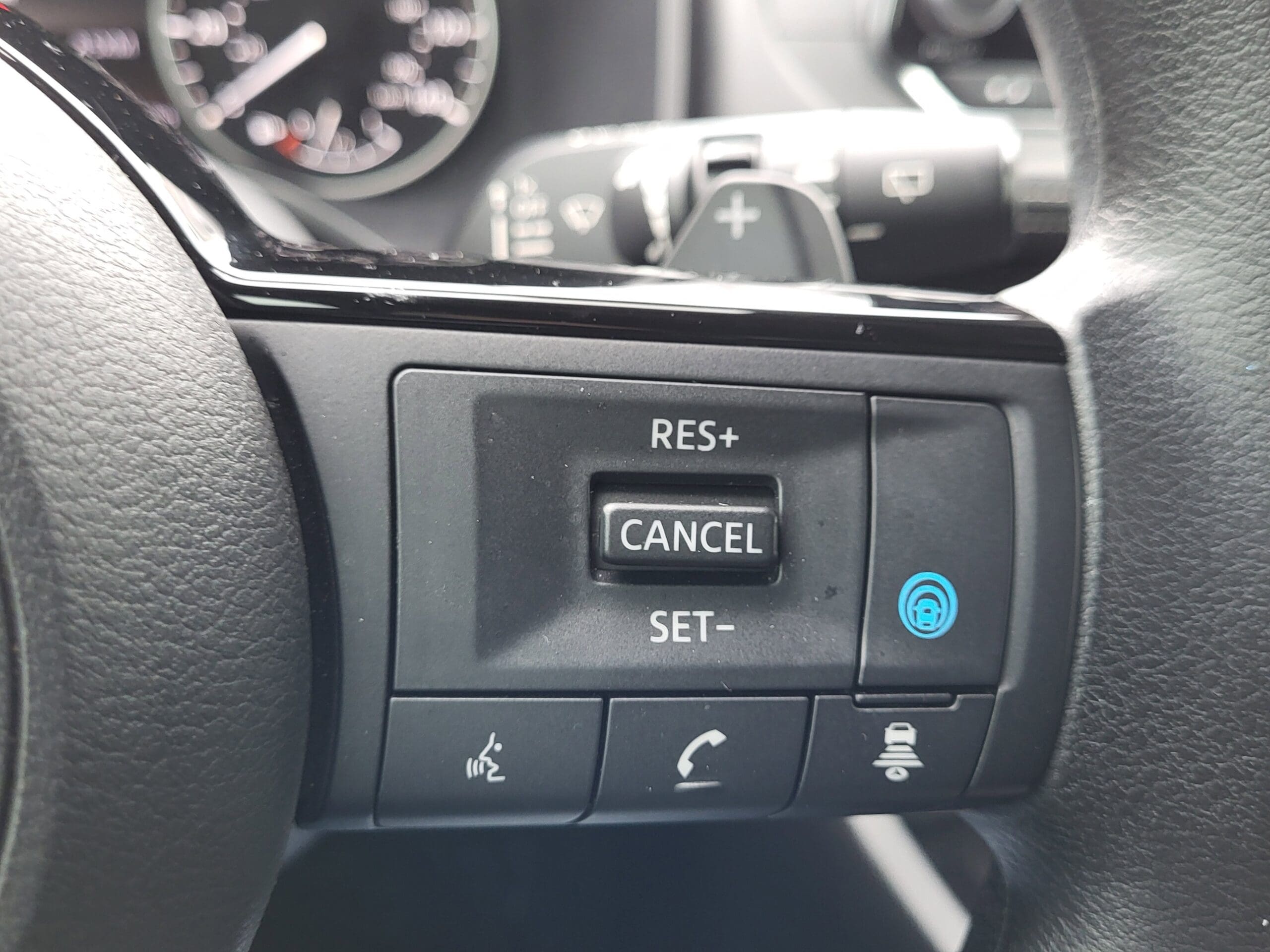 2022 Nissan Rogue - Image 20