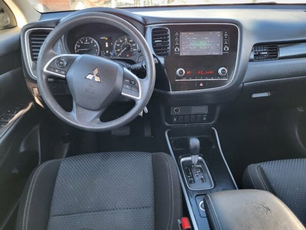 2020 Mitsubishi Outlander