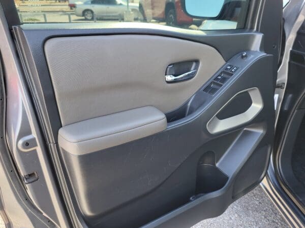 2023 Nissan Frontier