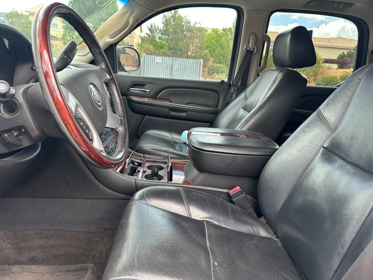 2007 Cadillac Escalade - Image 8