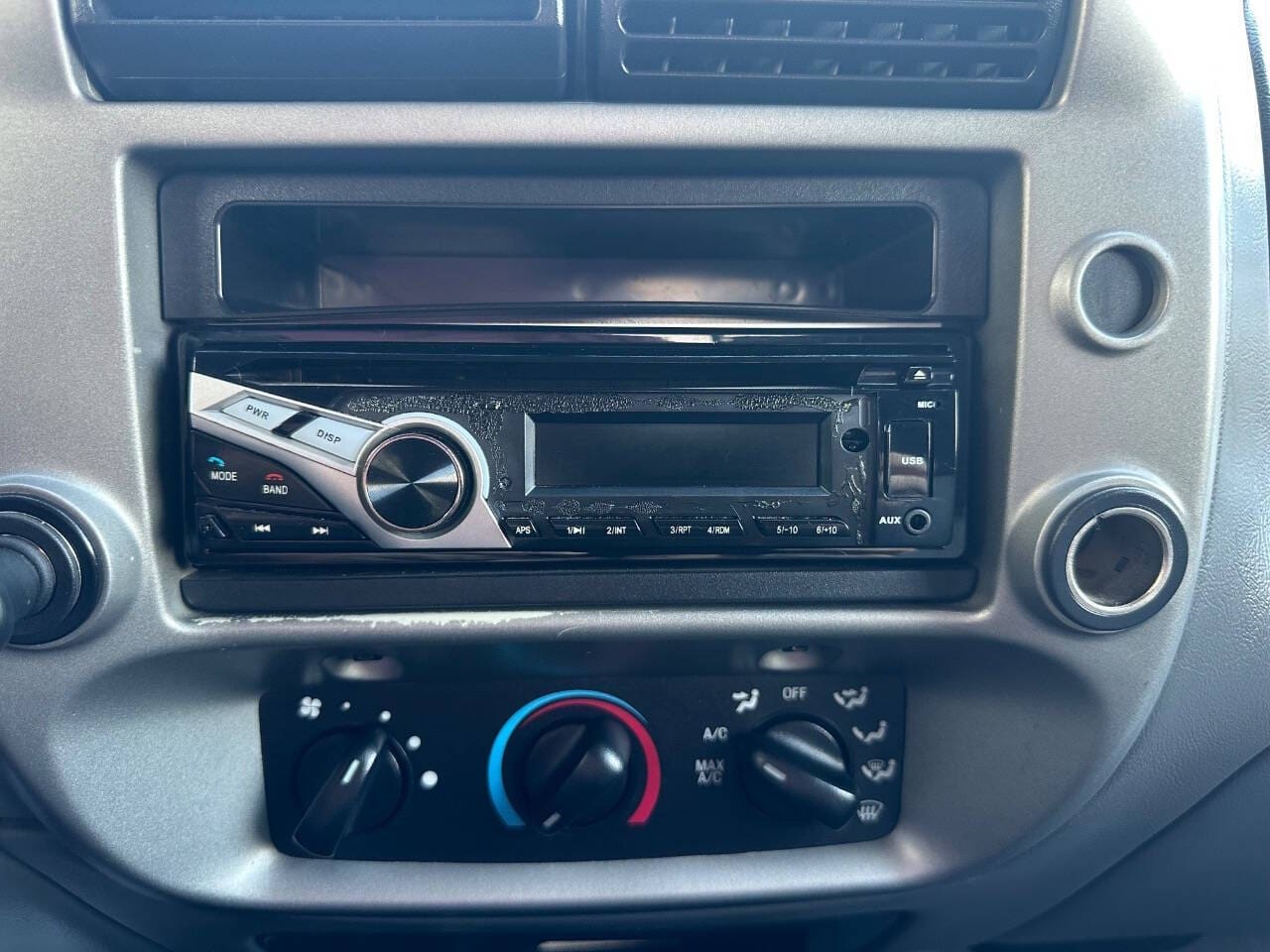 2008 Ford Ranger - Image 12