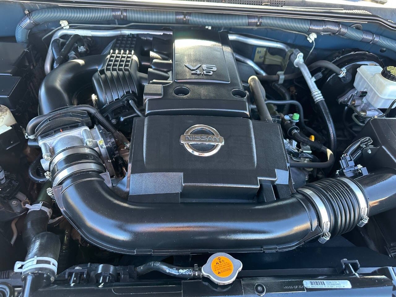 2010 Nissan Frontier - Image 12