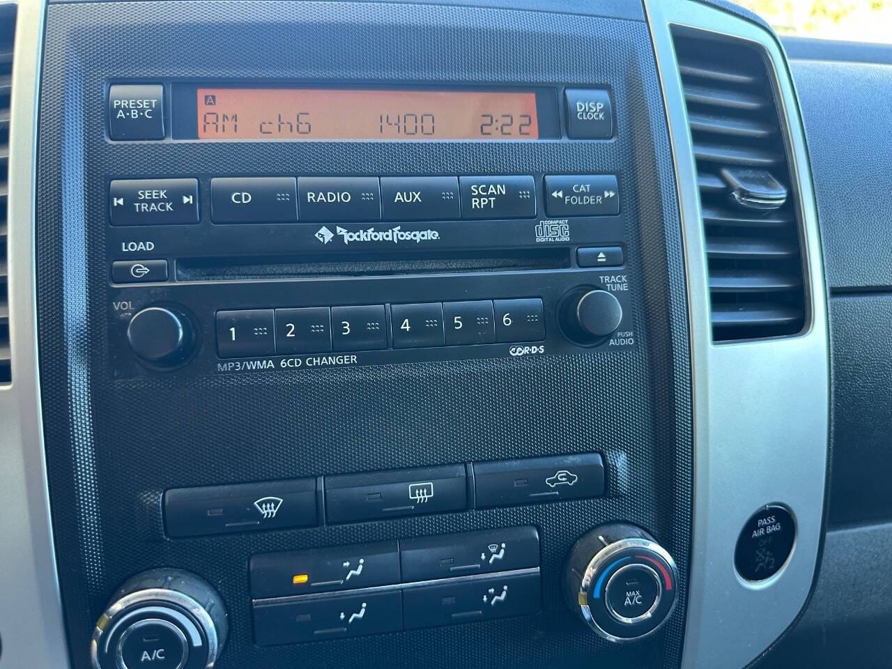 2010 Nissan Frontier - Image 17