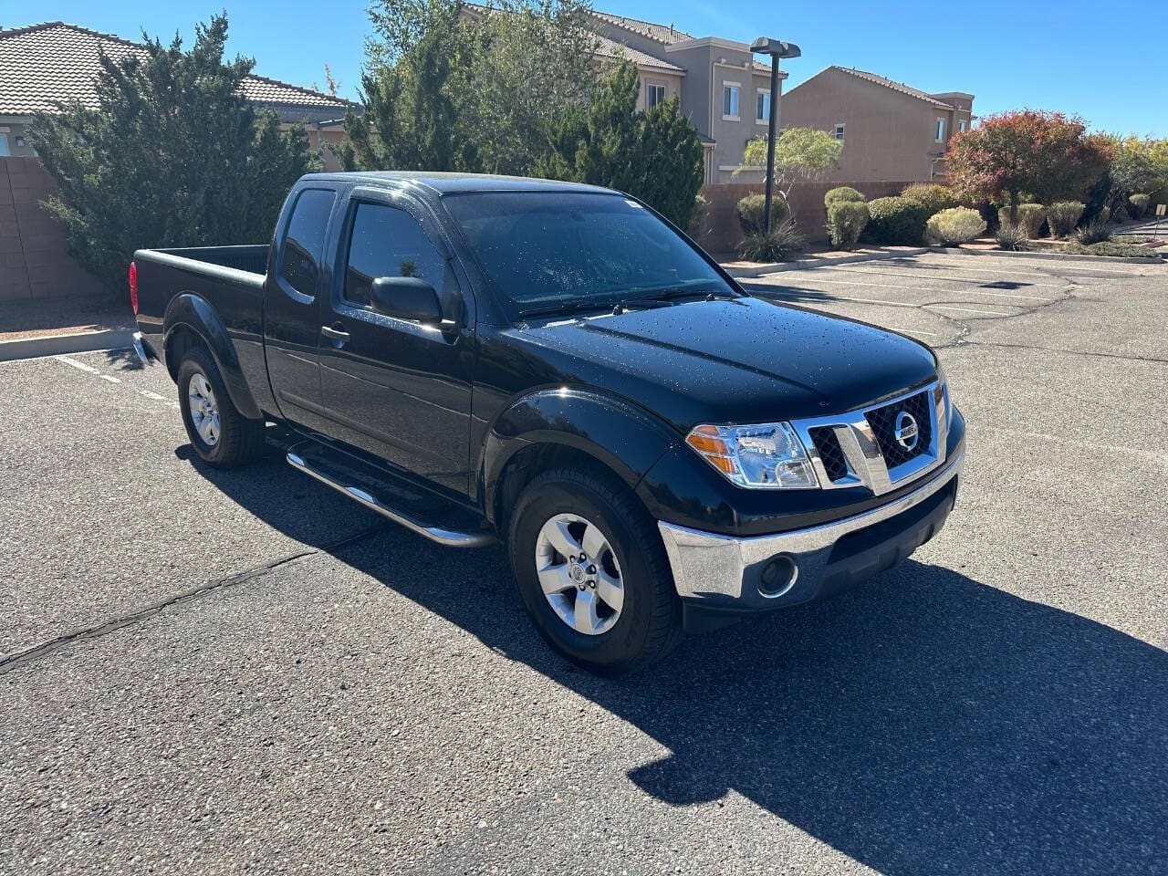 2010 Nissan Frontier - Image 5