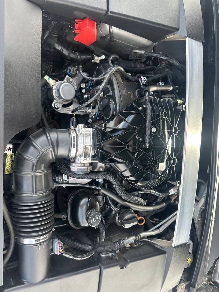 2011 Cadillac CTS - Image 16