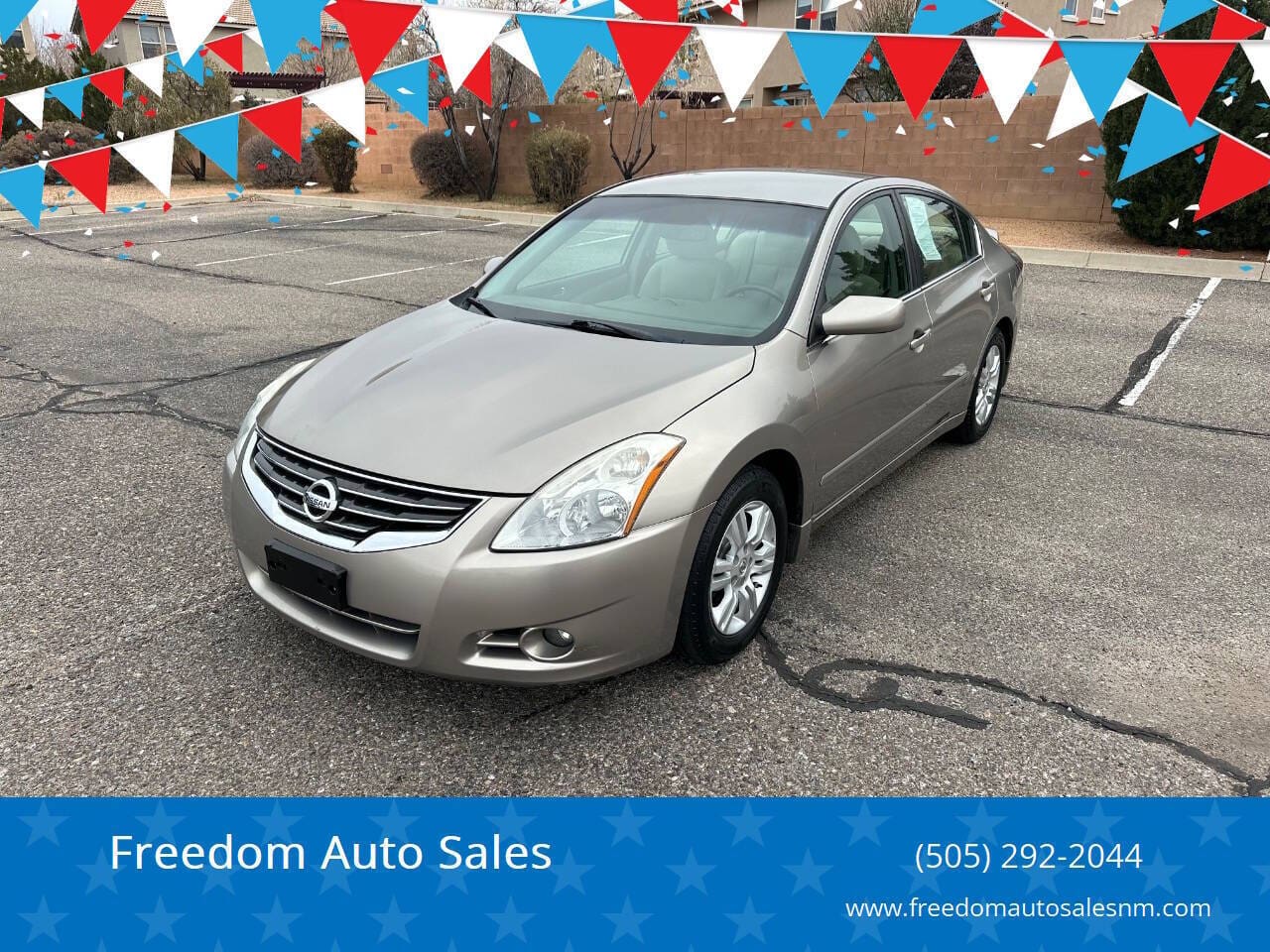 2012 Nissan Altima - Image 2