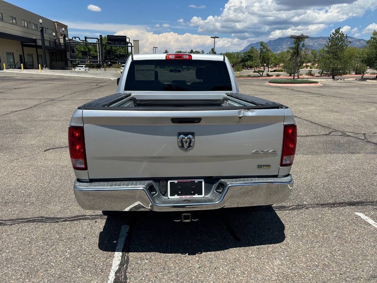 2012 RAM 1500 - Image 8