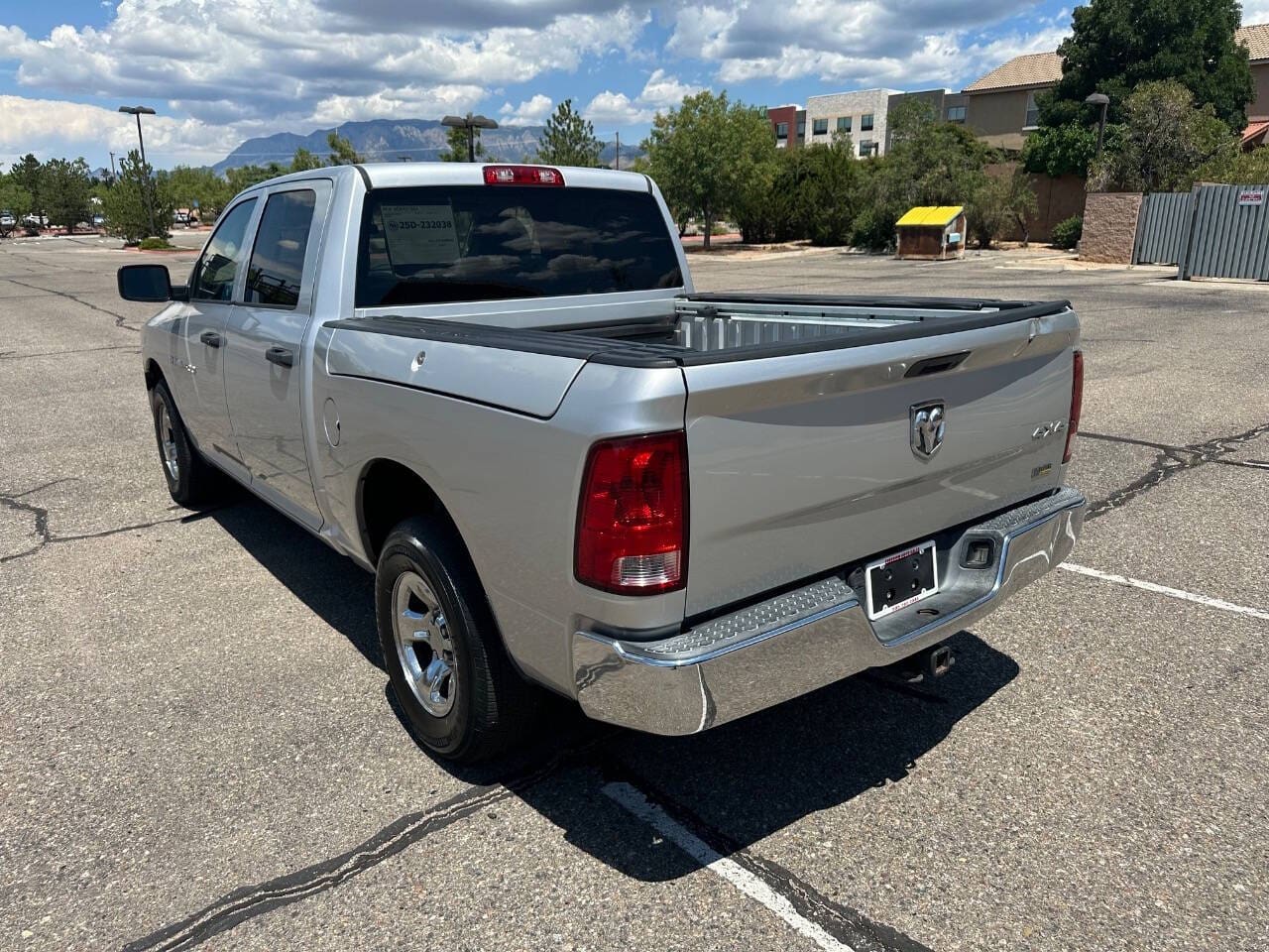 2012 RAM 1500 - Image 9