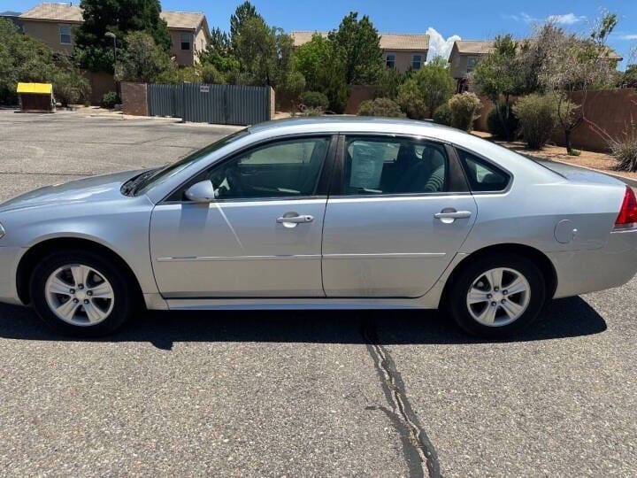 2013 Chevrolet Impala - Image 3