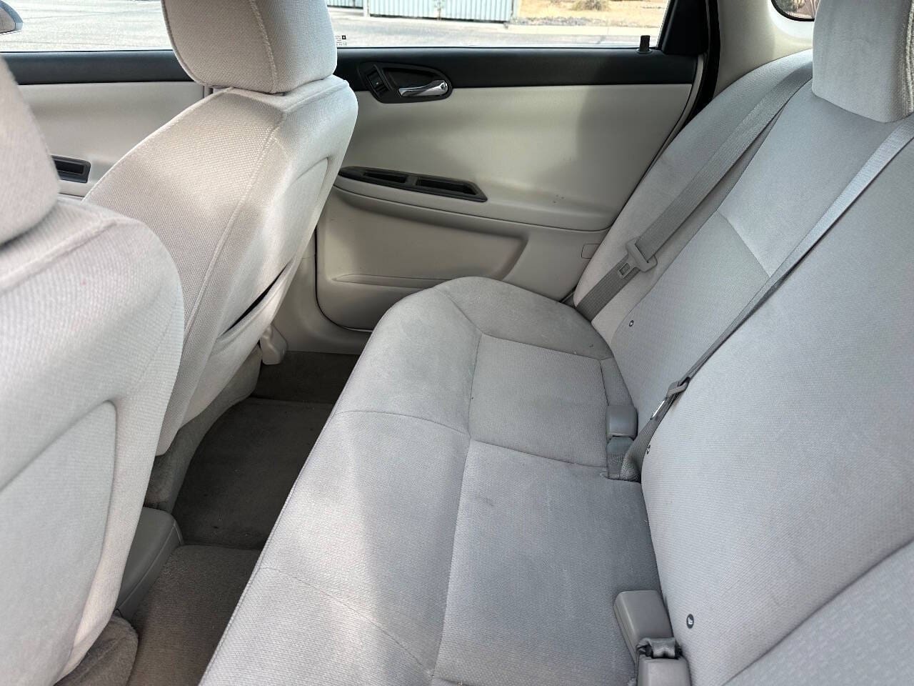 2013 Chevrolet Impala - Image 10