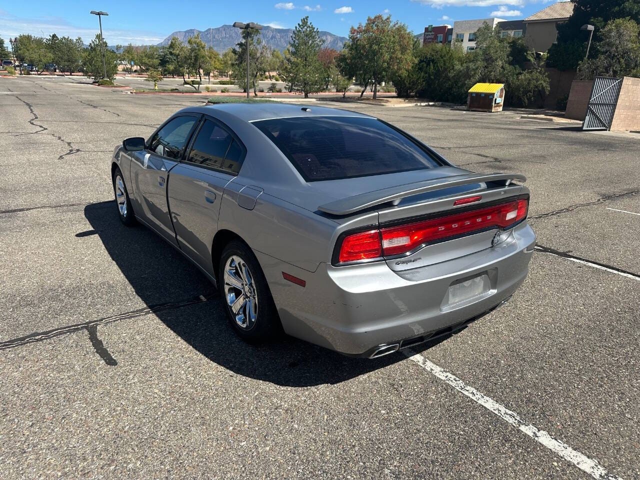 2013 Dodge Charger - Image 9