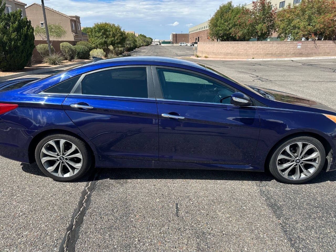 2014 Hyundai Sonata - Image 6