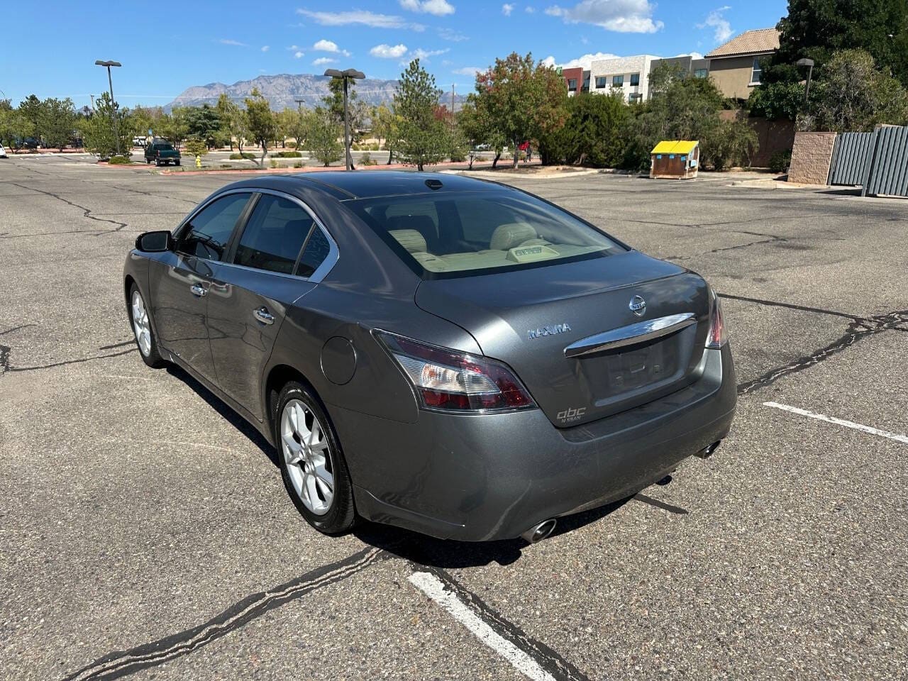 2014 Nissan Maxima - Image 9
